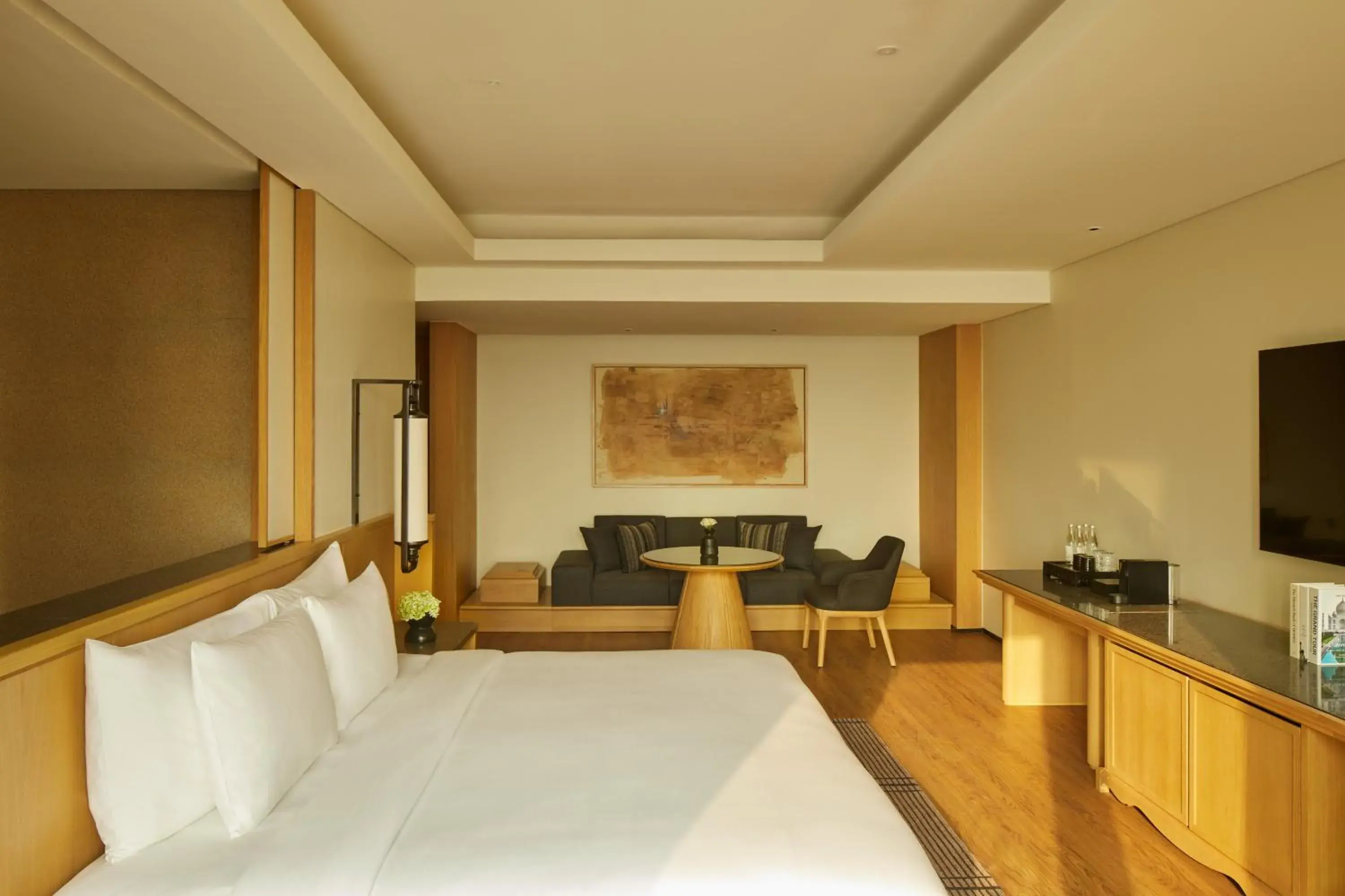 Junior Suite - single occupancy in Hotel Tentrem Jakarta Junior Suite - single occupancy in Hotel Tentrem Jakarta