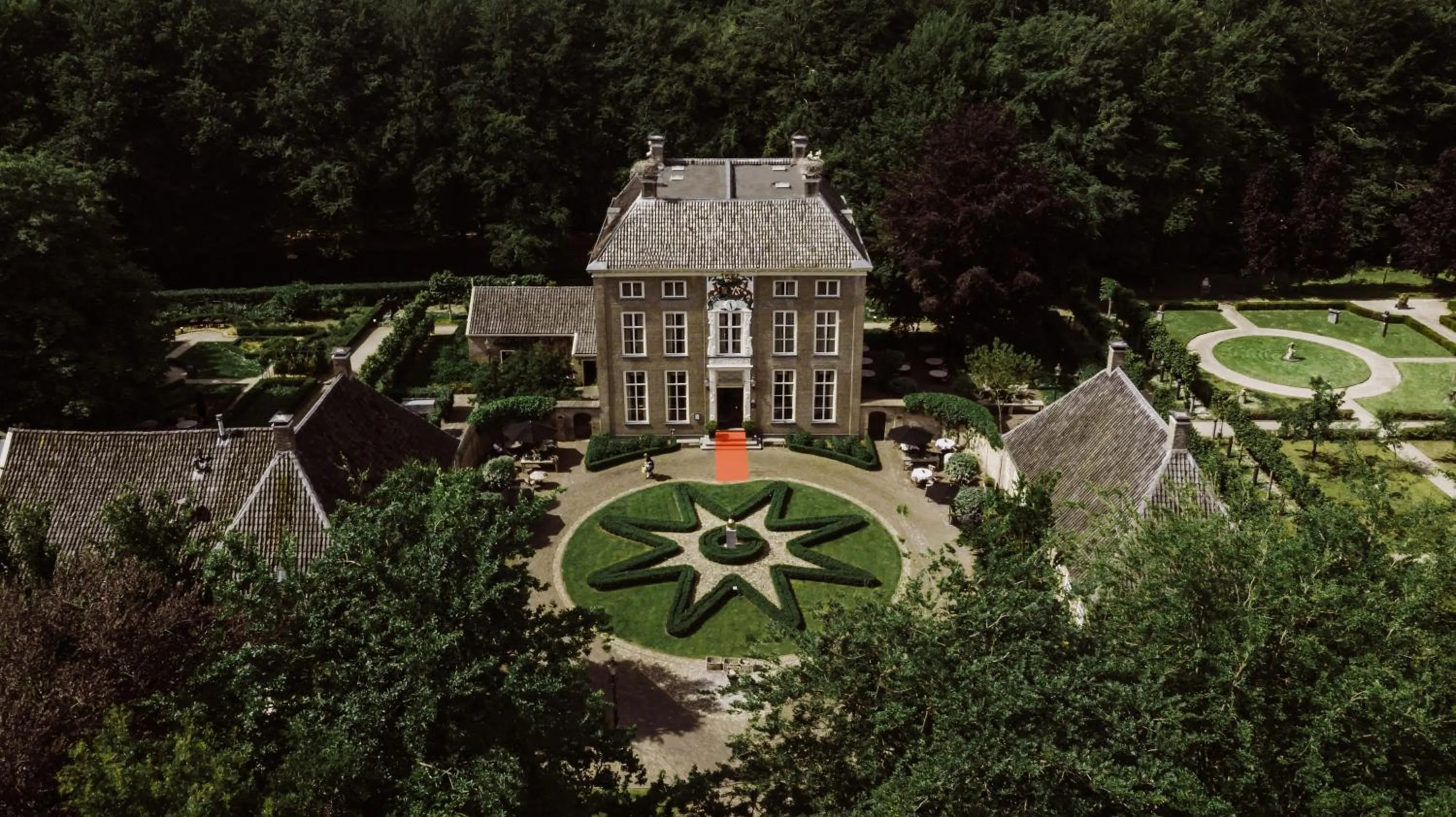 Property building in Châteauhotel De Havixhorst