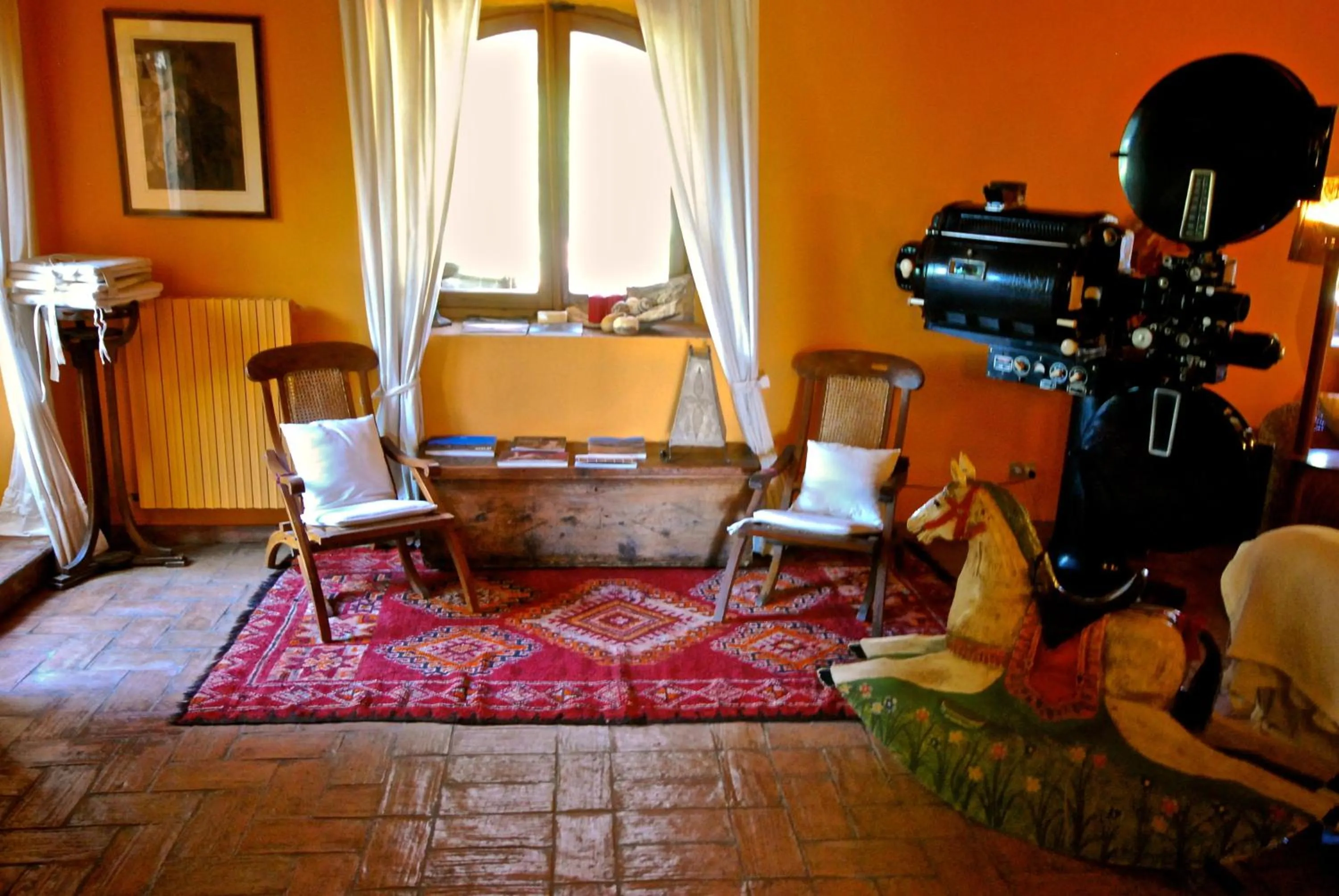 Communal lounge/ TV room in Bed And Breakfast Dopo Il Settimo Cielo