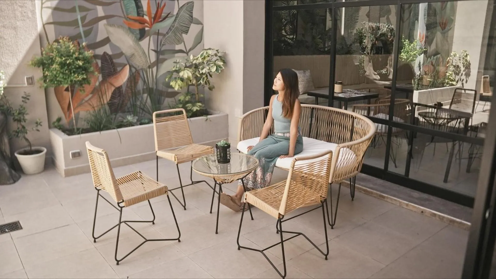 Patio in Hotel Caseros Salta