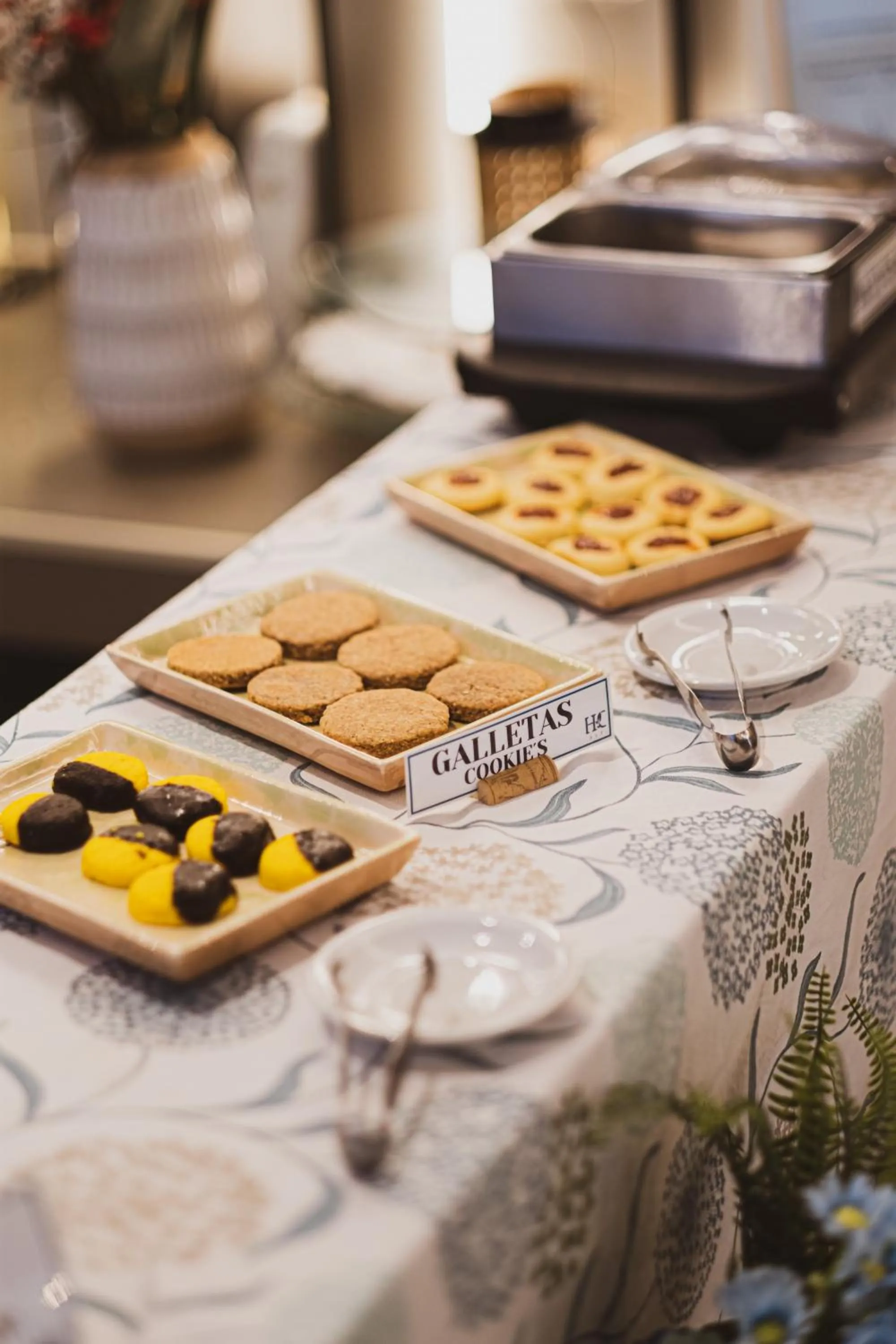 Buffet breakfast in Hotel Caseros Salta
