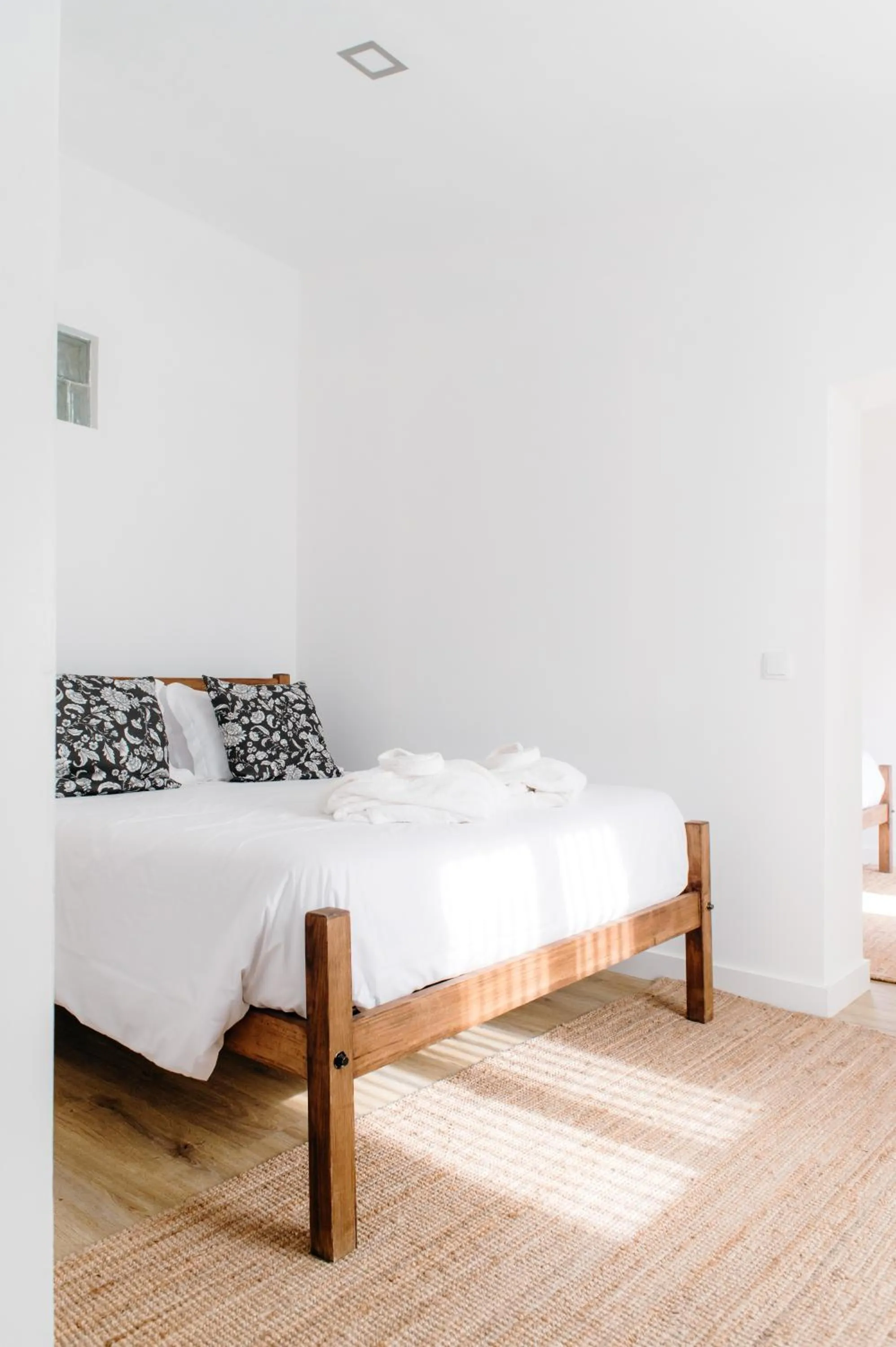 Bed in Quinta do Louredo - Évora