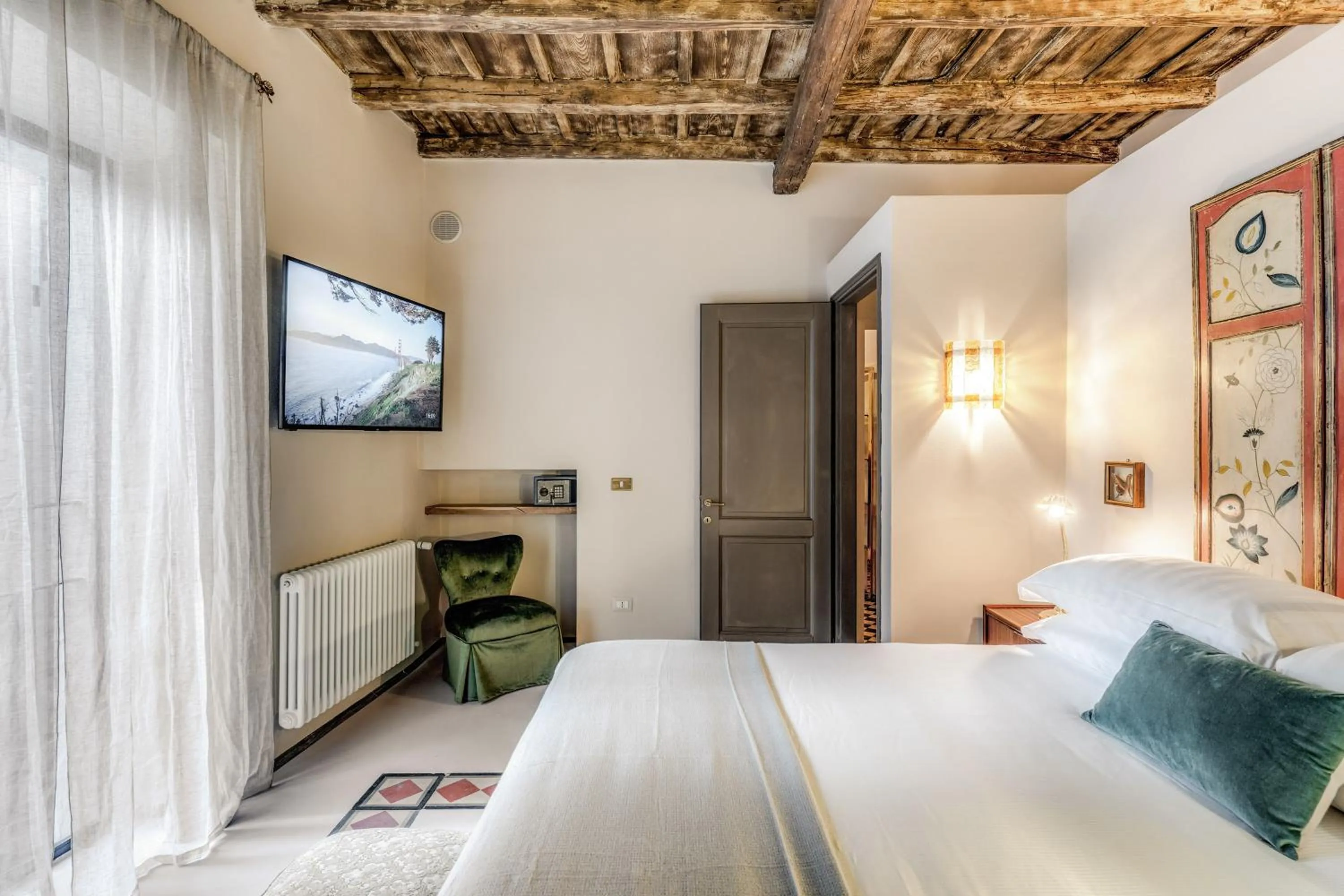 TV and multimedia, Bed in Residenza Brama - Art ApartHotel