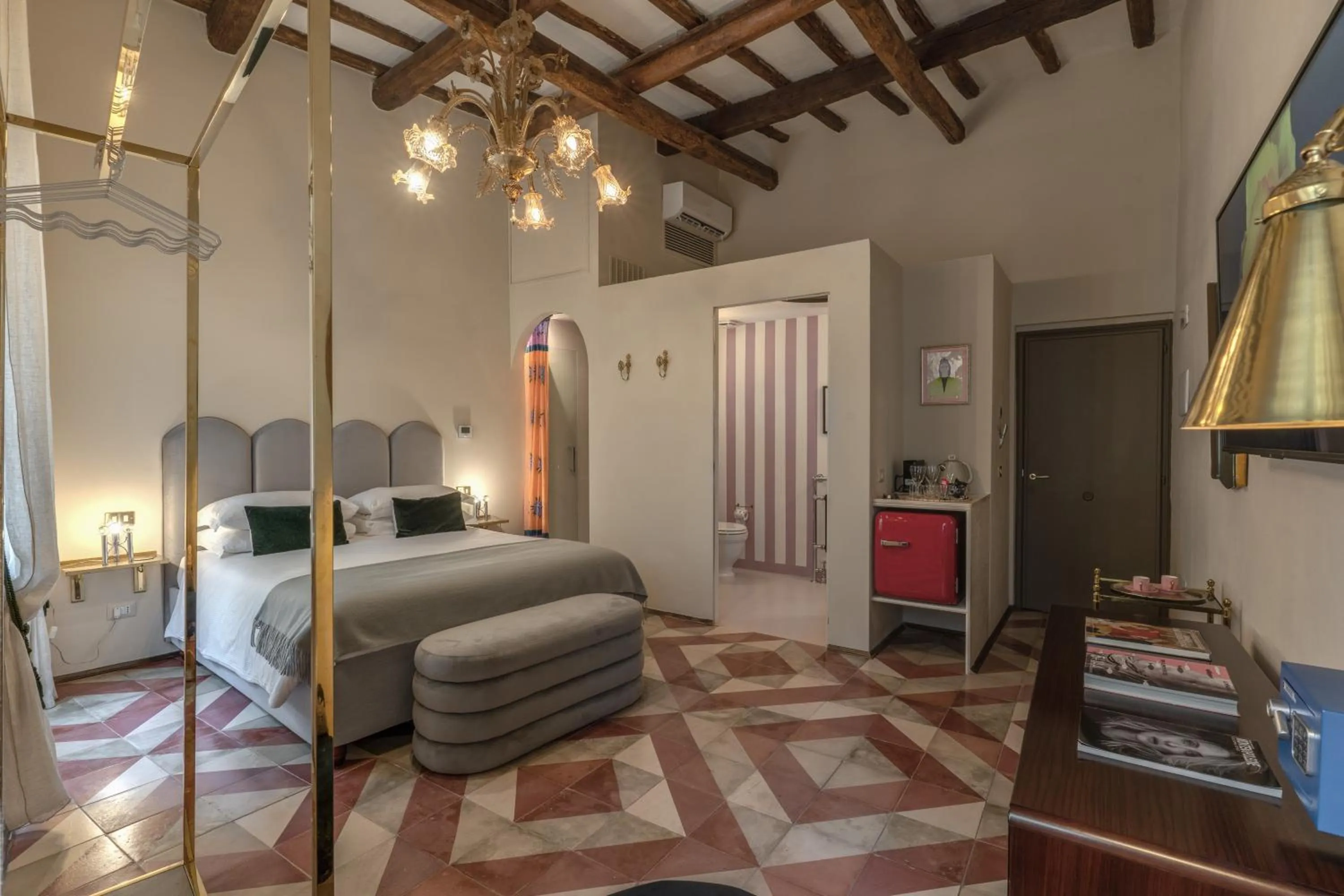 Shower in Residenza Brama - Art ApartHotel