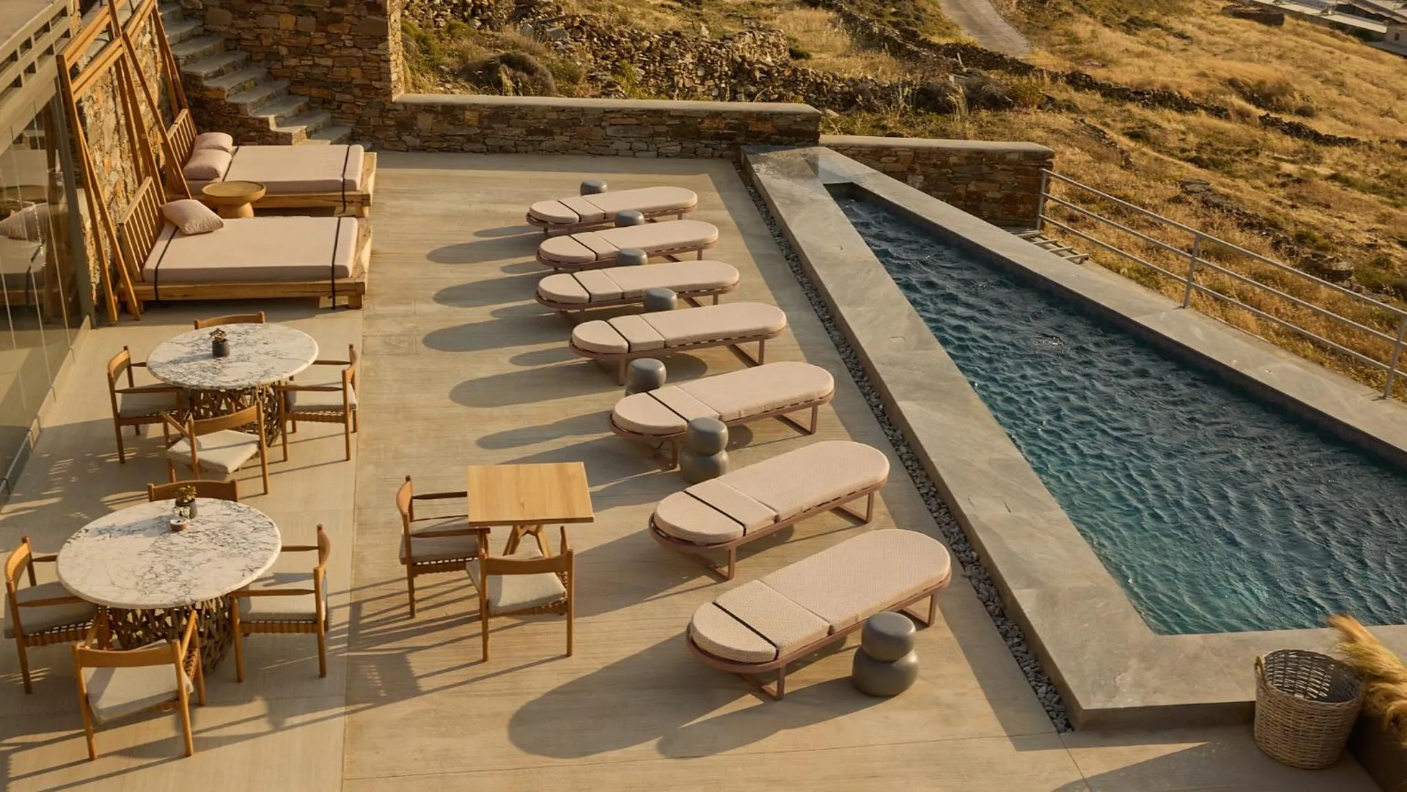 Restaurant/places to eat in Sun Aeriko