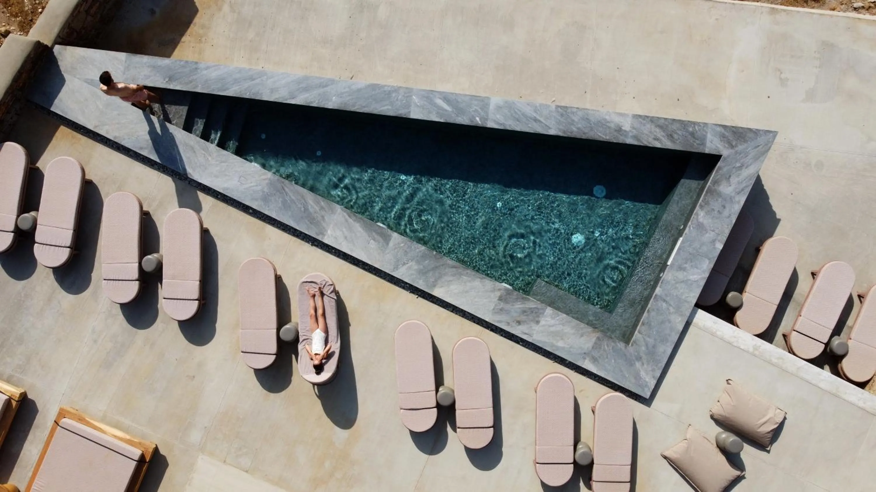 Swimming pool in Sun Aeriko