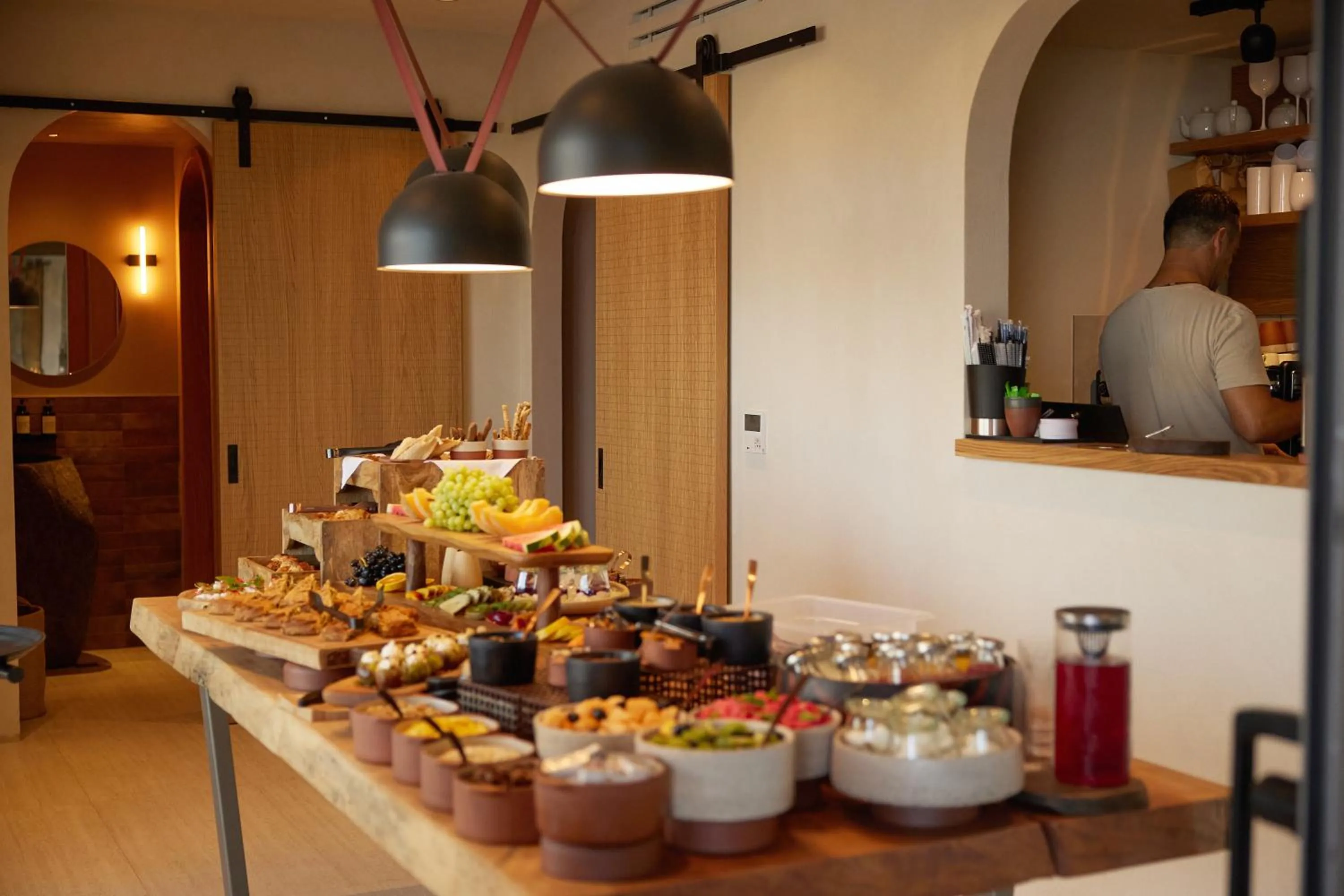 Breakfast in Sun Aeriko