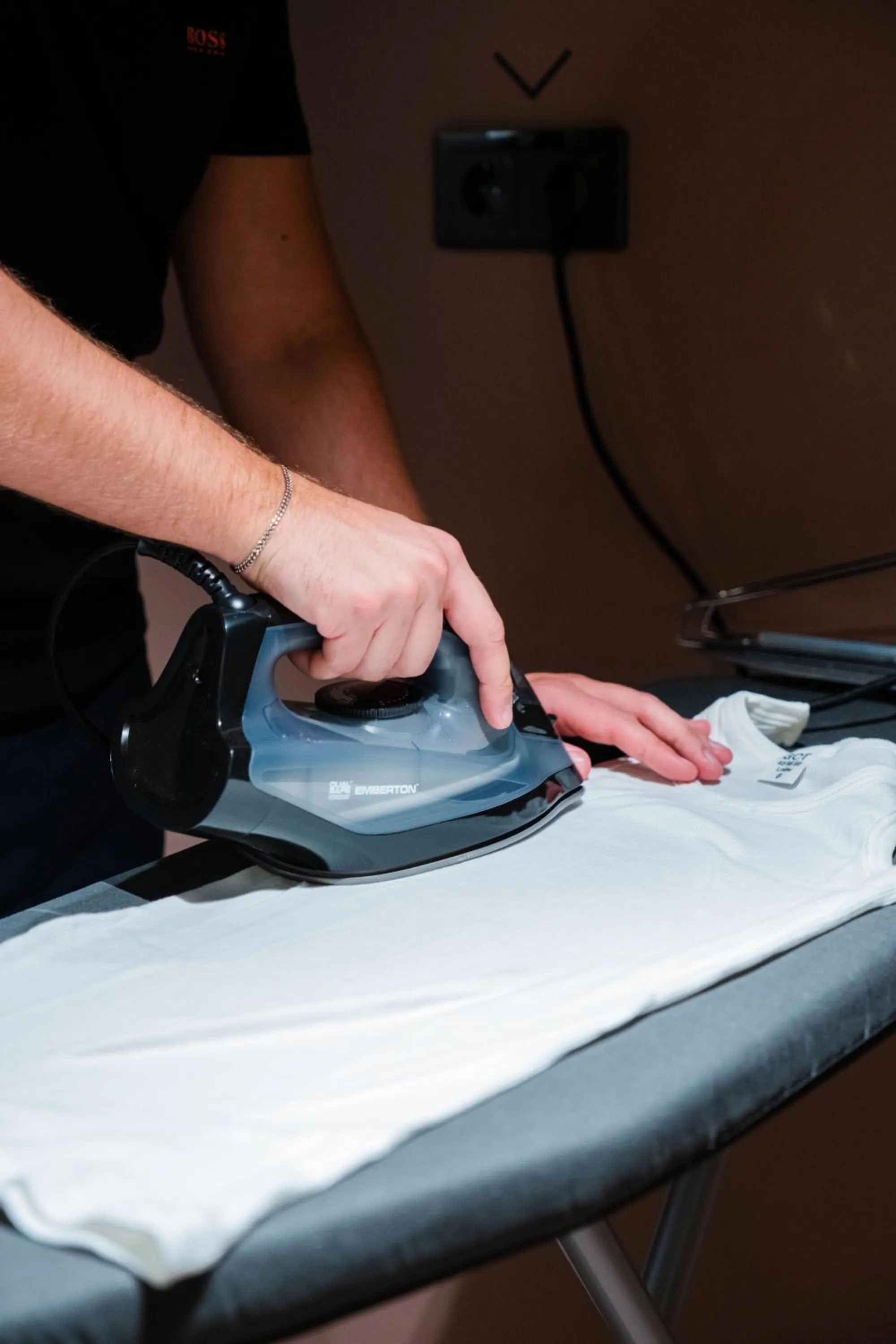 flat iron in Citybox Stockholm