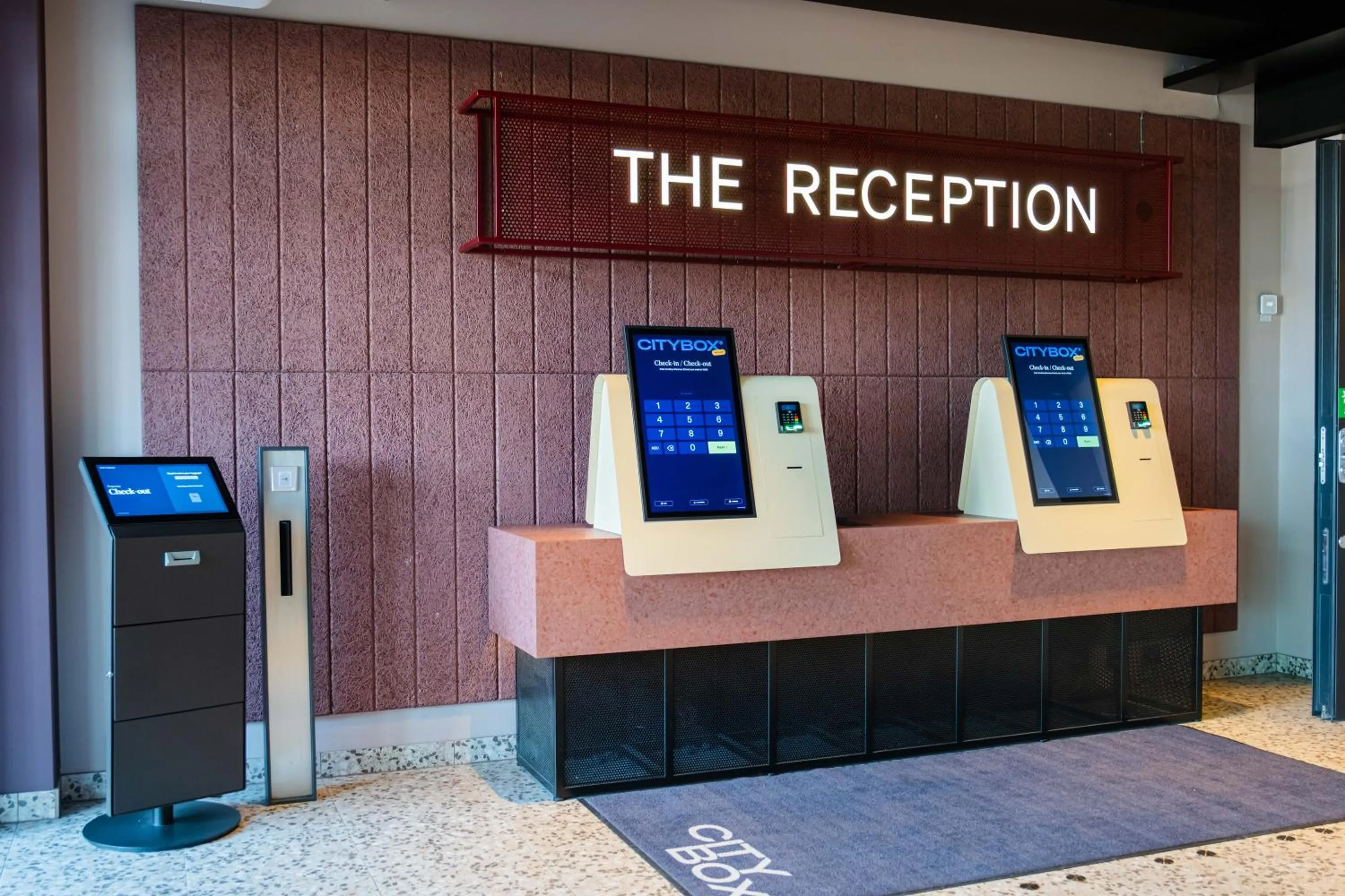 Lobby or reception in Citybox Stockholm