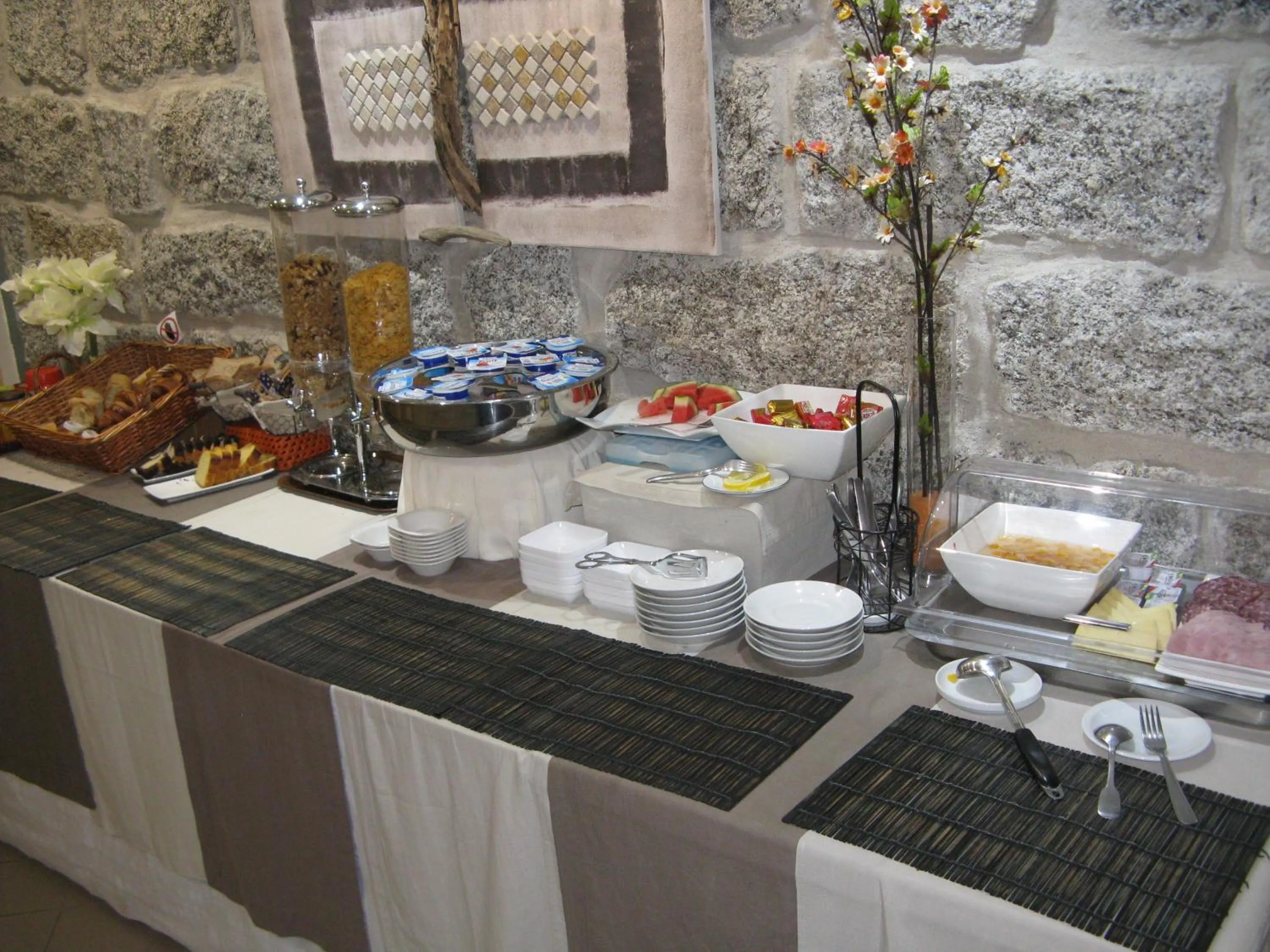 Buffet breakfast in Hôtel Beach