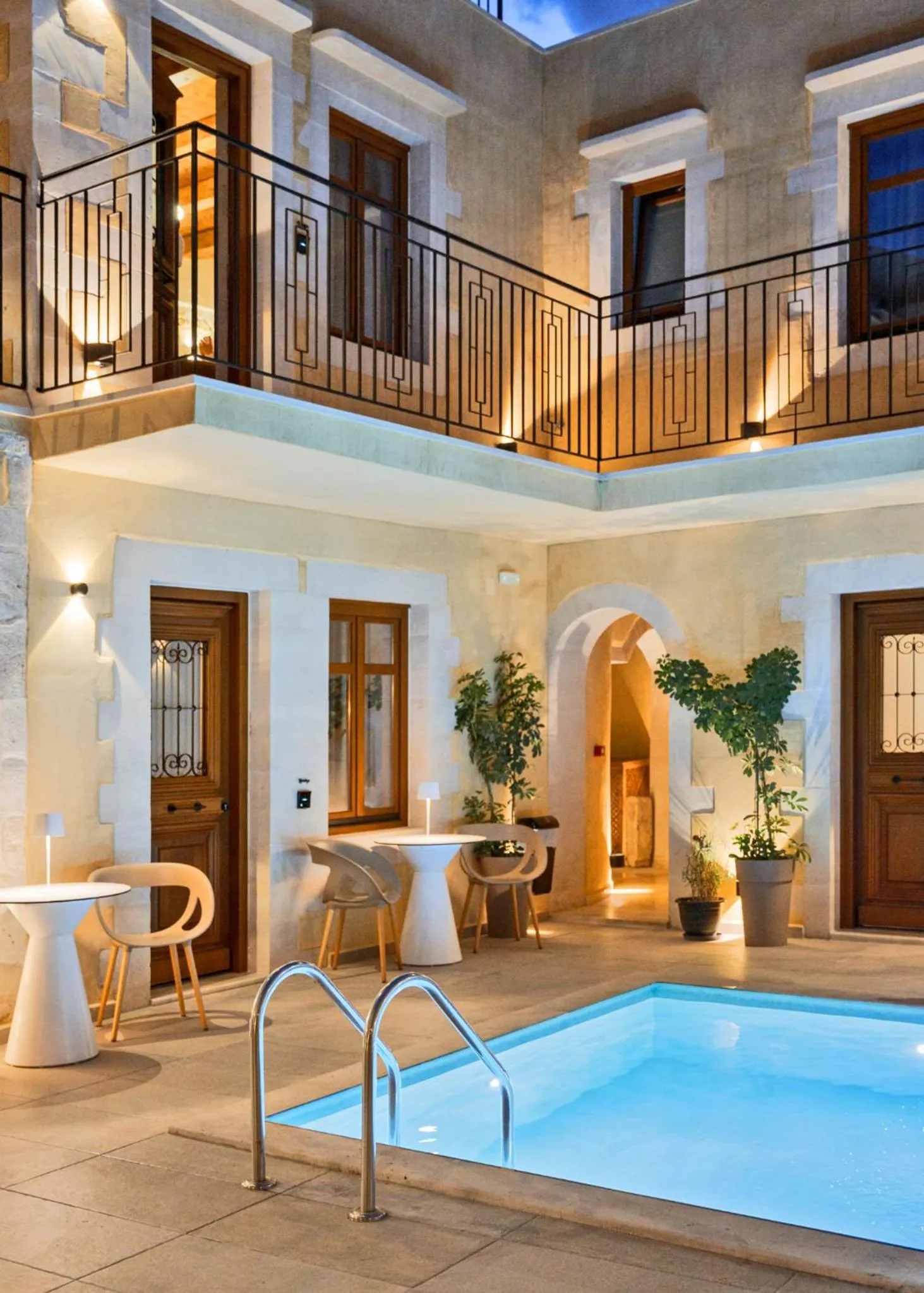 Property building in Mansio Boutique Hotel