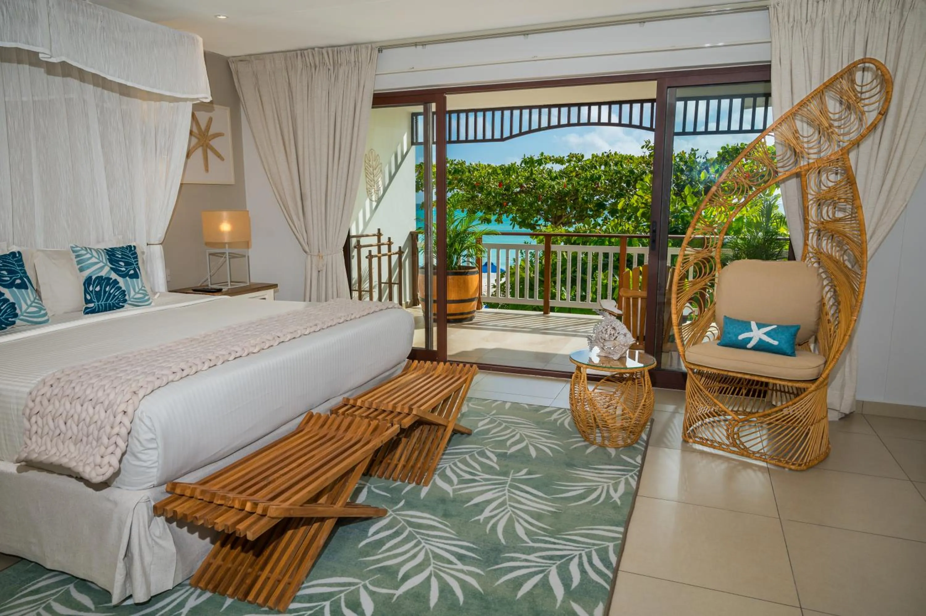 Bedroom, Bed in Acajou Beach Resort