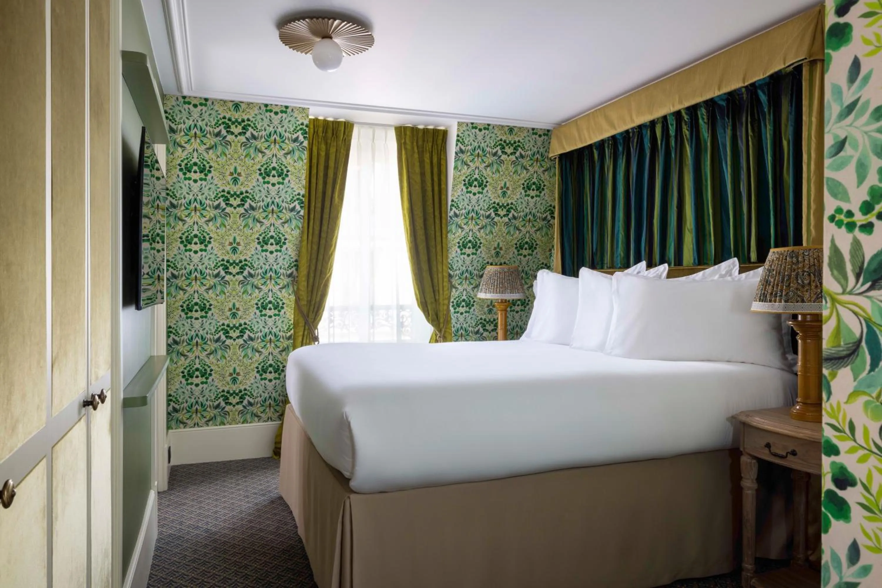 Bed in UNE AUTRE CHAMBRE