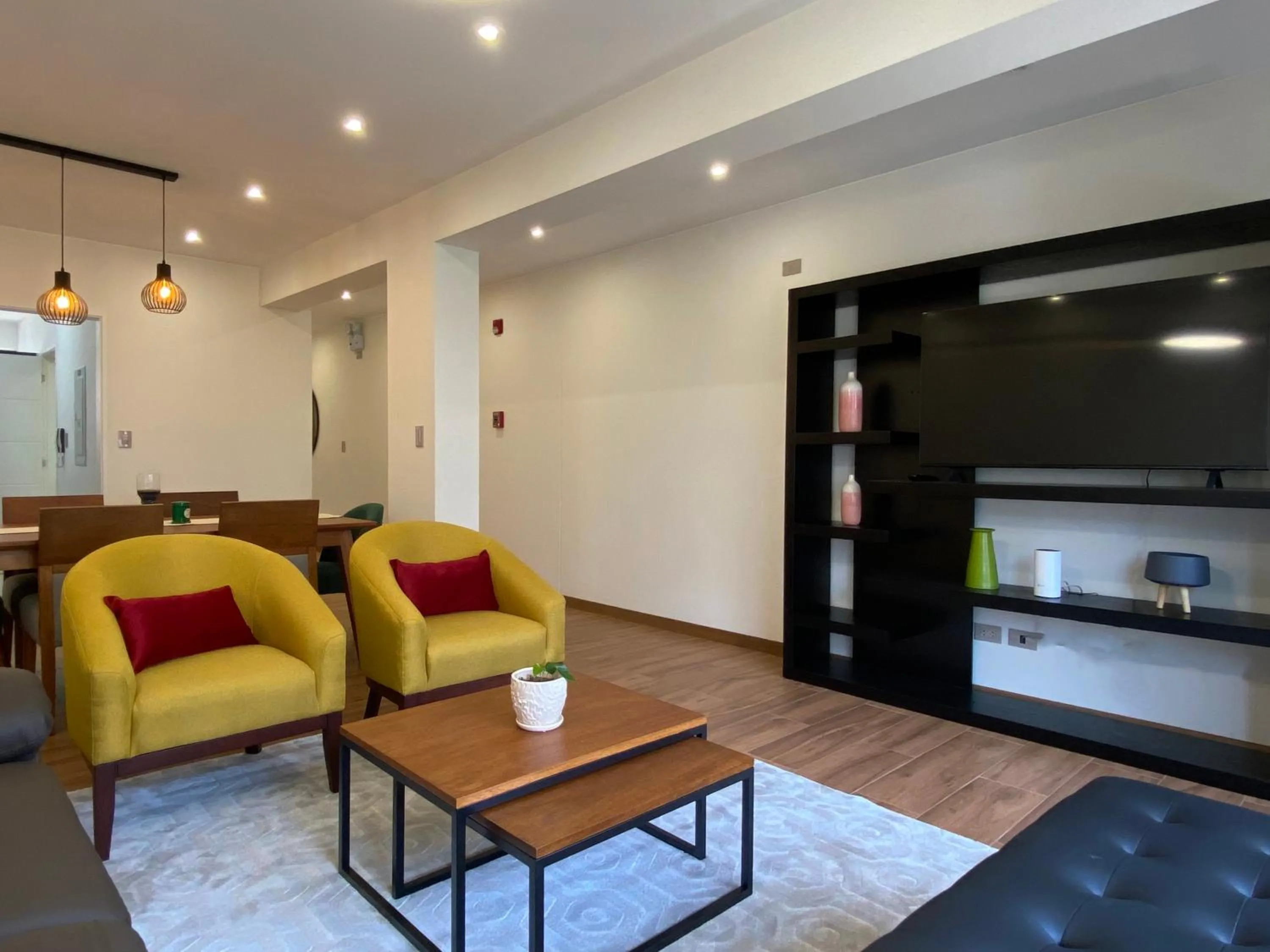 Living room in Borgoño By Wynwood House