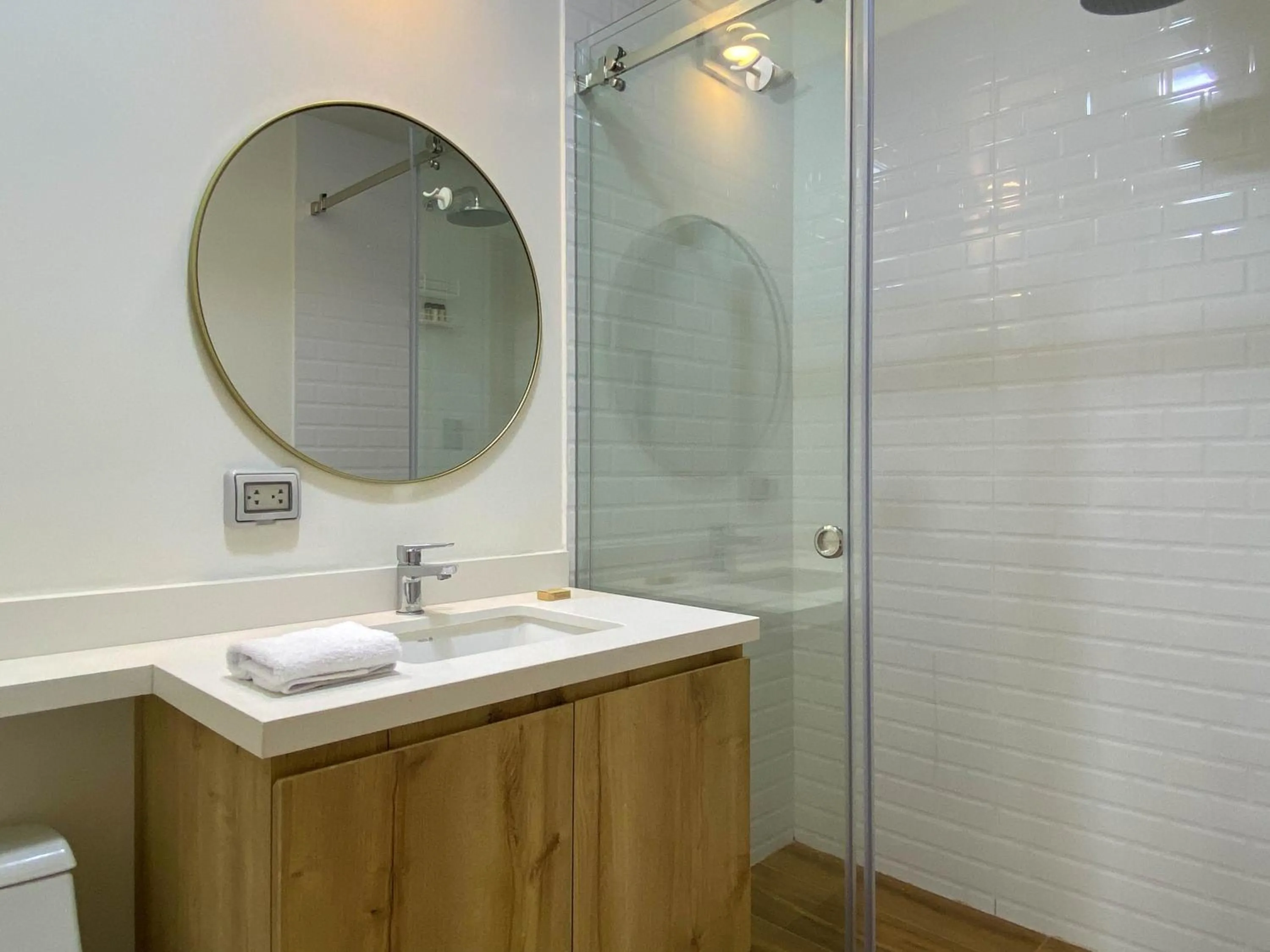 Bathroom in Borgoño By Wynwood House