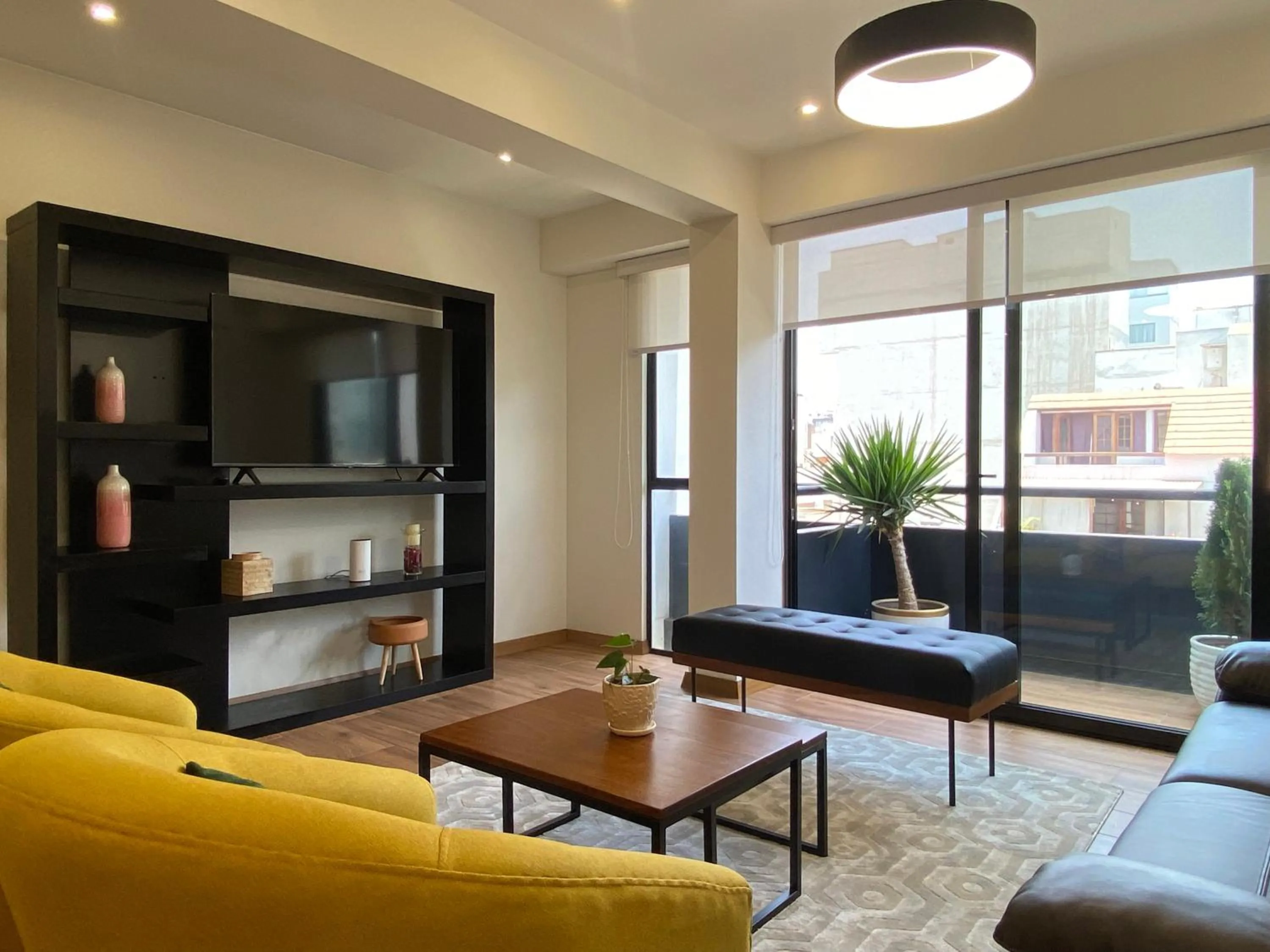 Living room in Borgoño By Wynwood House