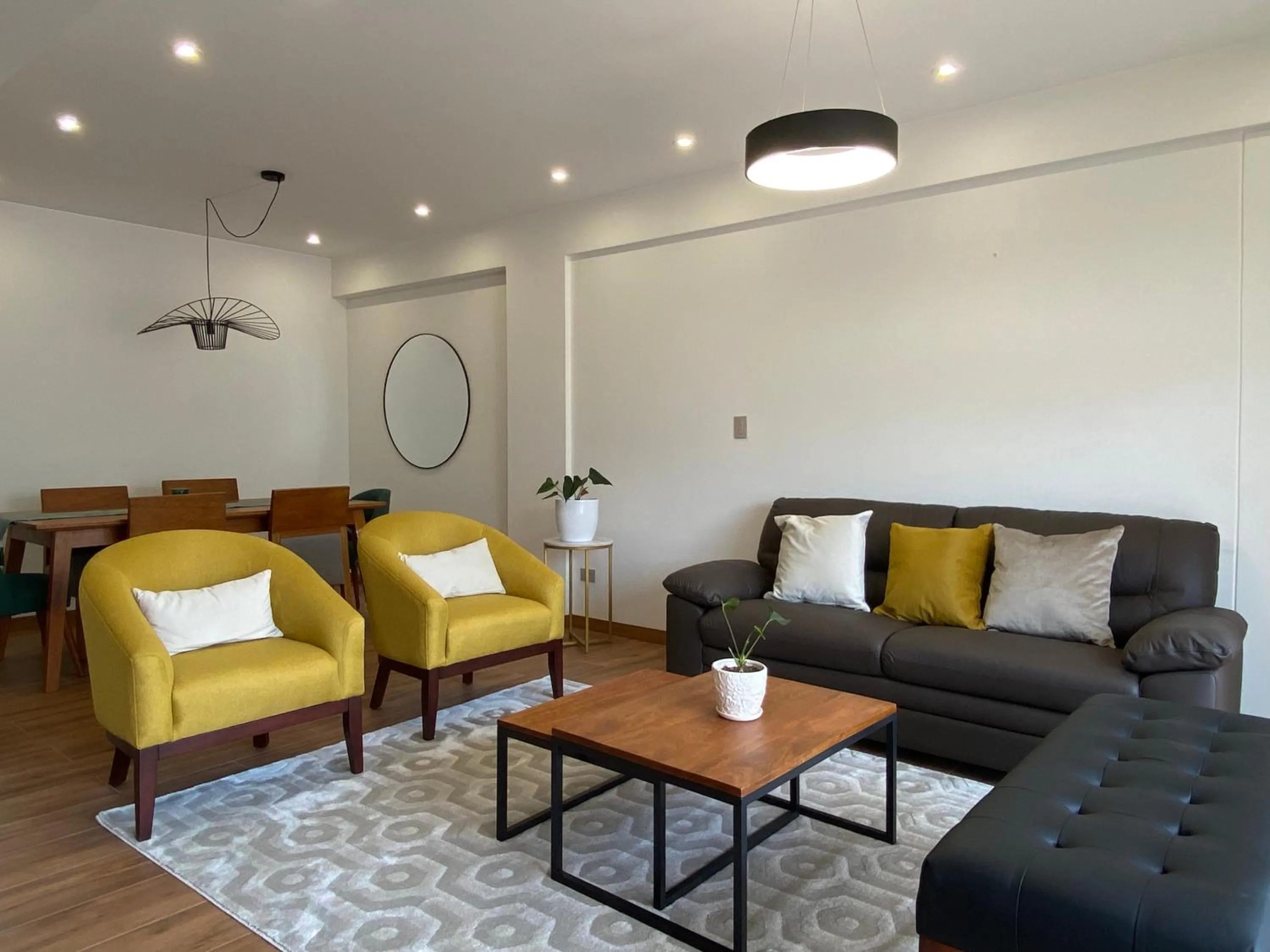 Living room in Borgoño By Wynwood House