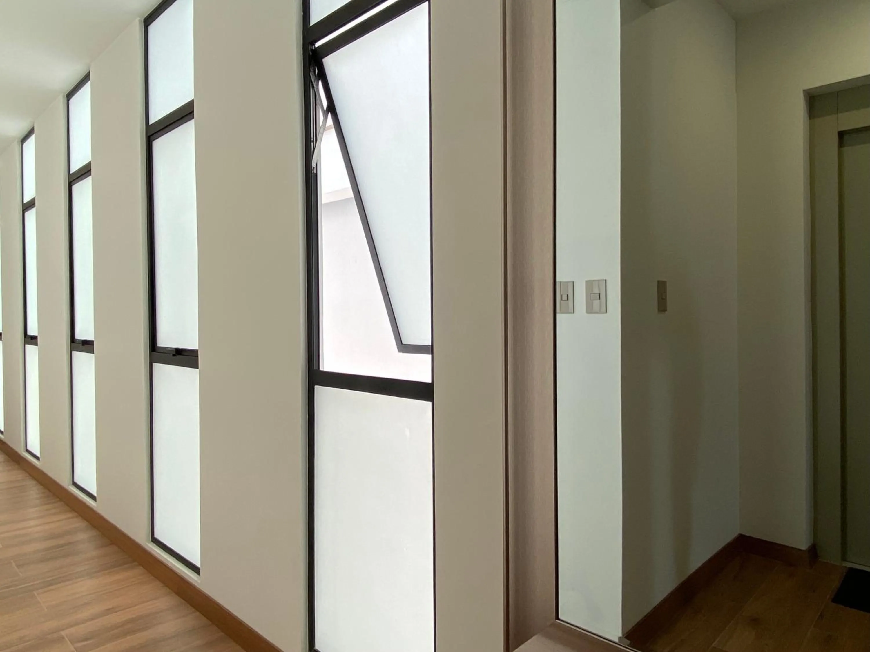 Photo of the whole room in Borgoño By Wynwood House