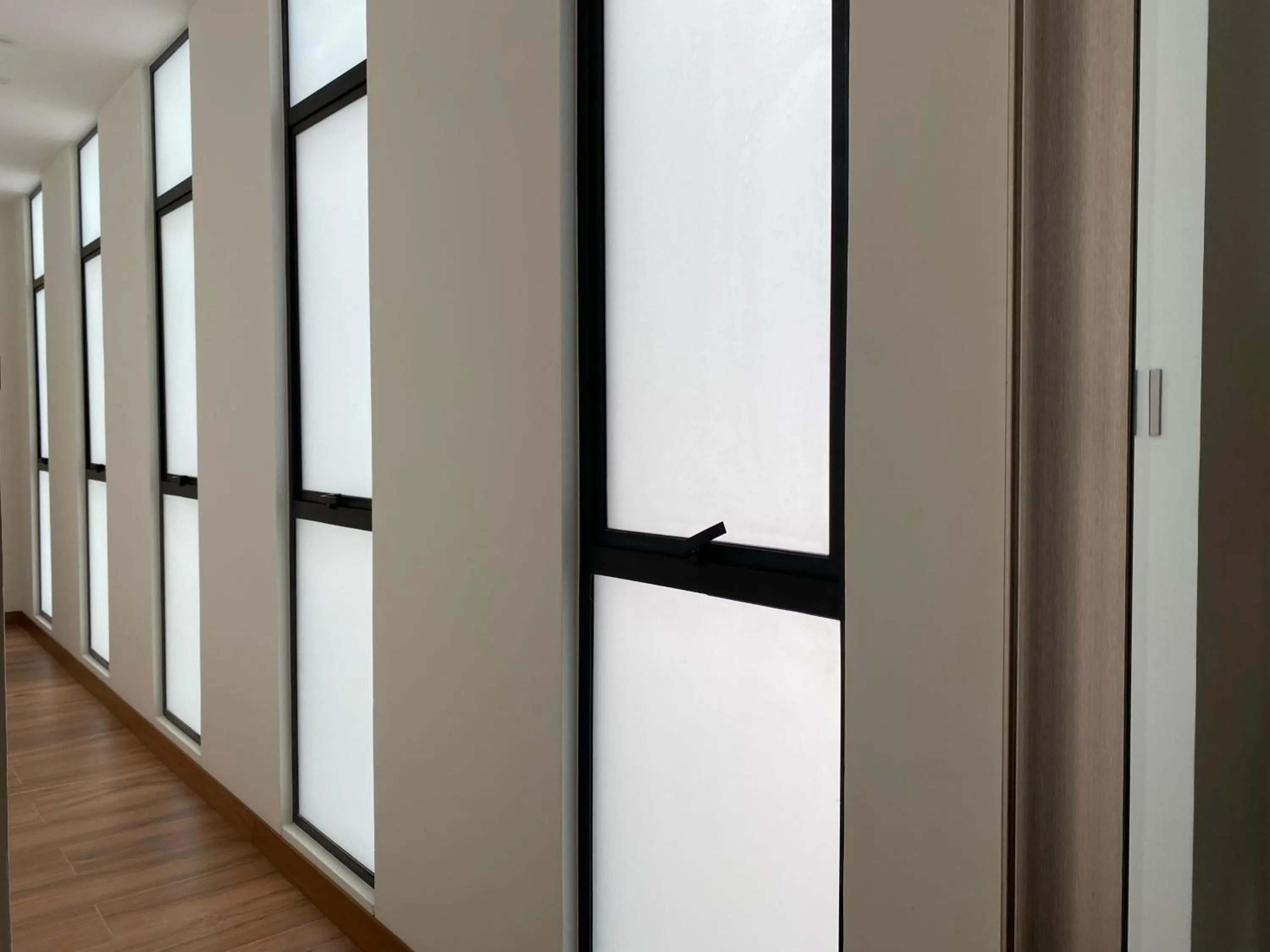 Photo of the whole room in Borgoño By Wynwood House