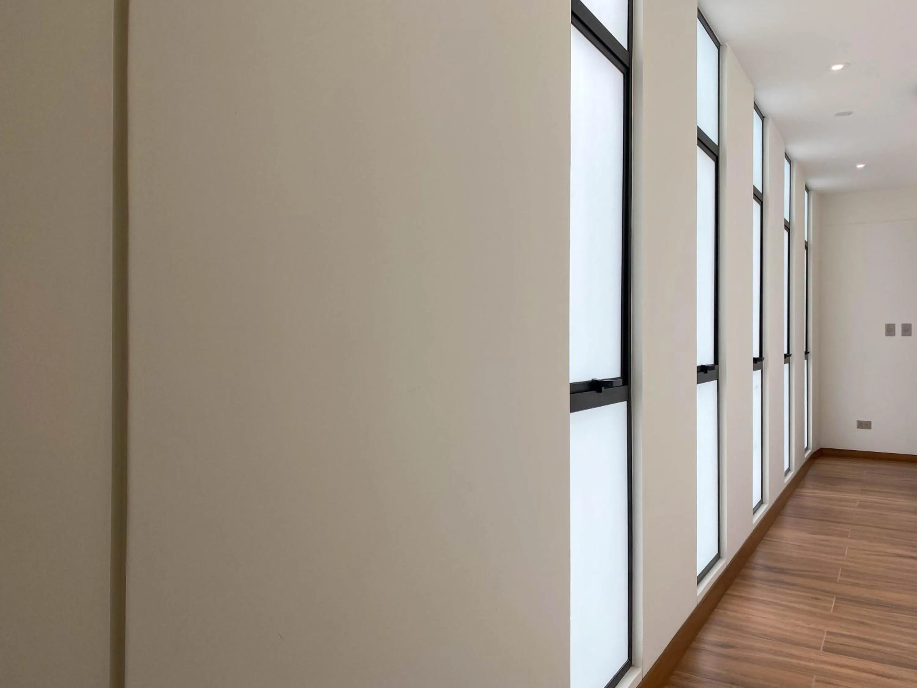 Photo of the whole room in Borgoño By Wynwood House