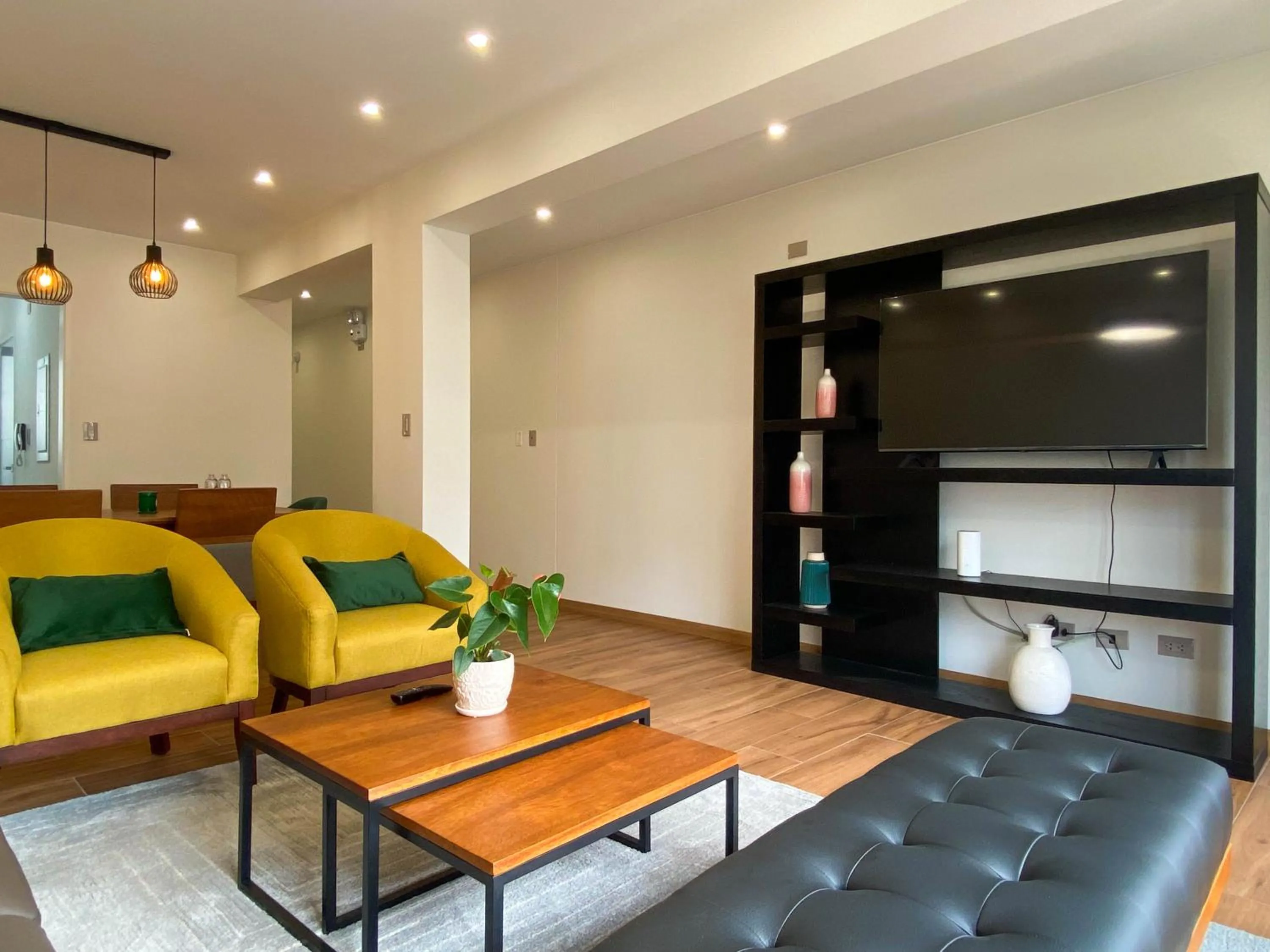 Living room in Borgoño By Wynwood House