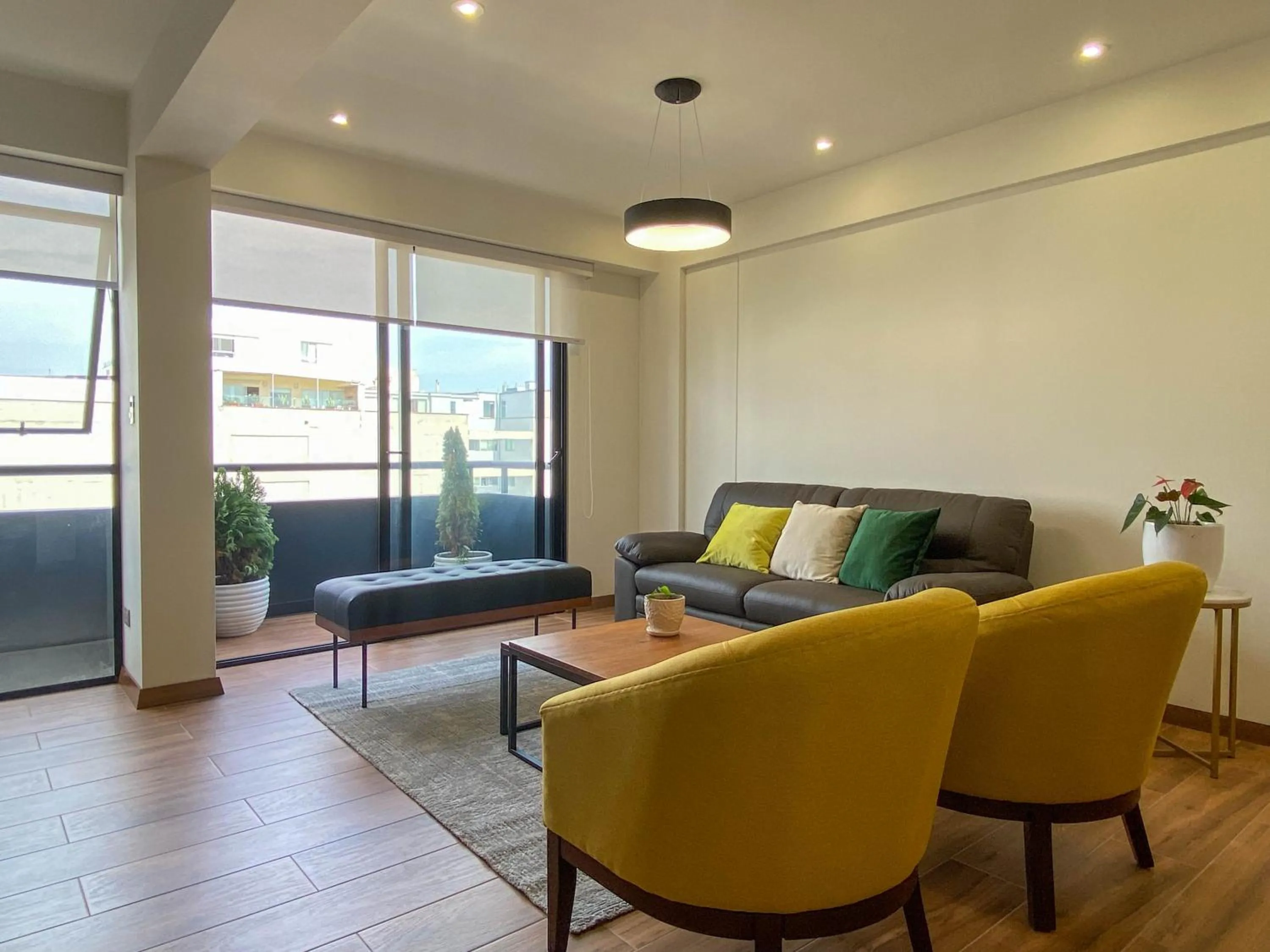 Living room in Borgoño By Wynwood House