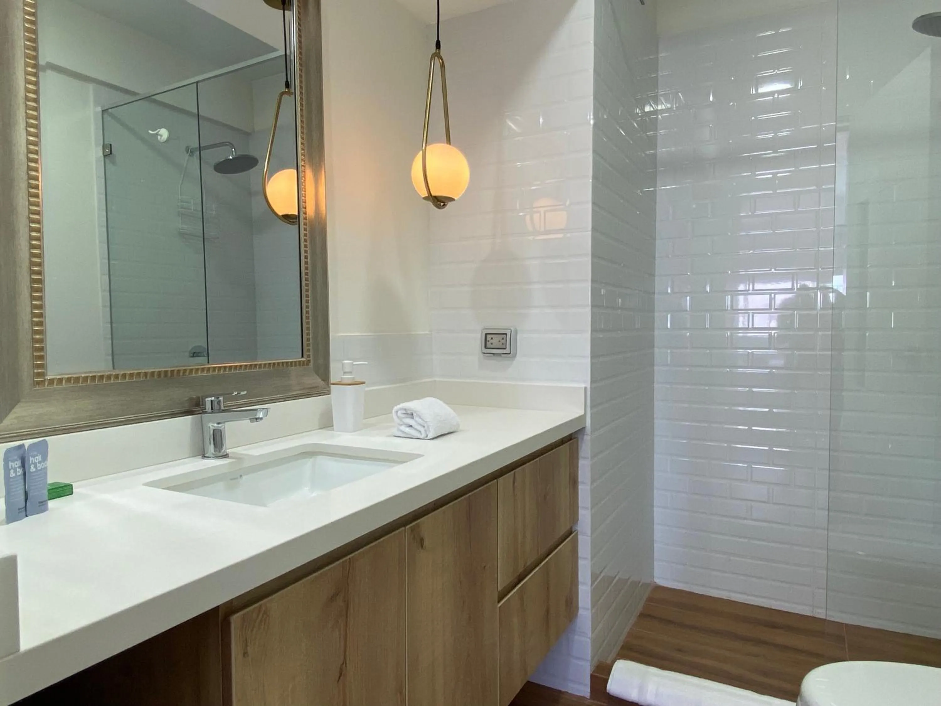 Bathroom in Borgoño By Wynwood House