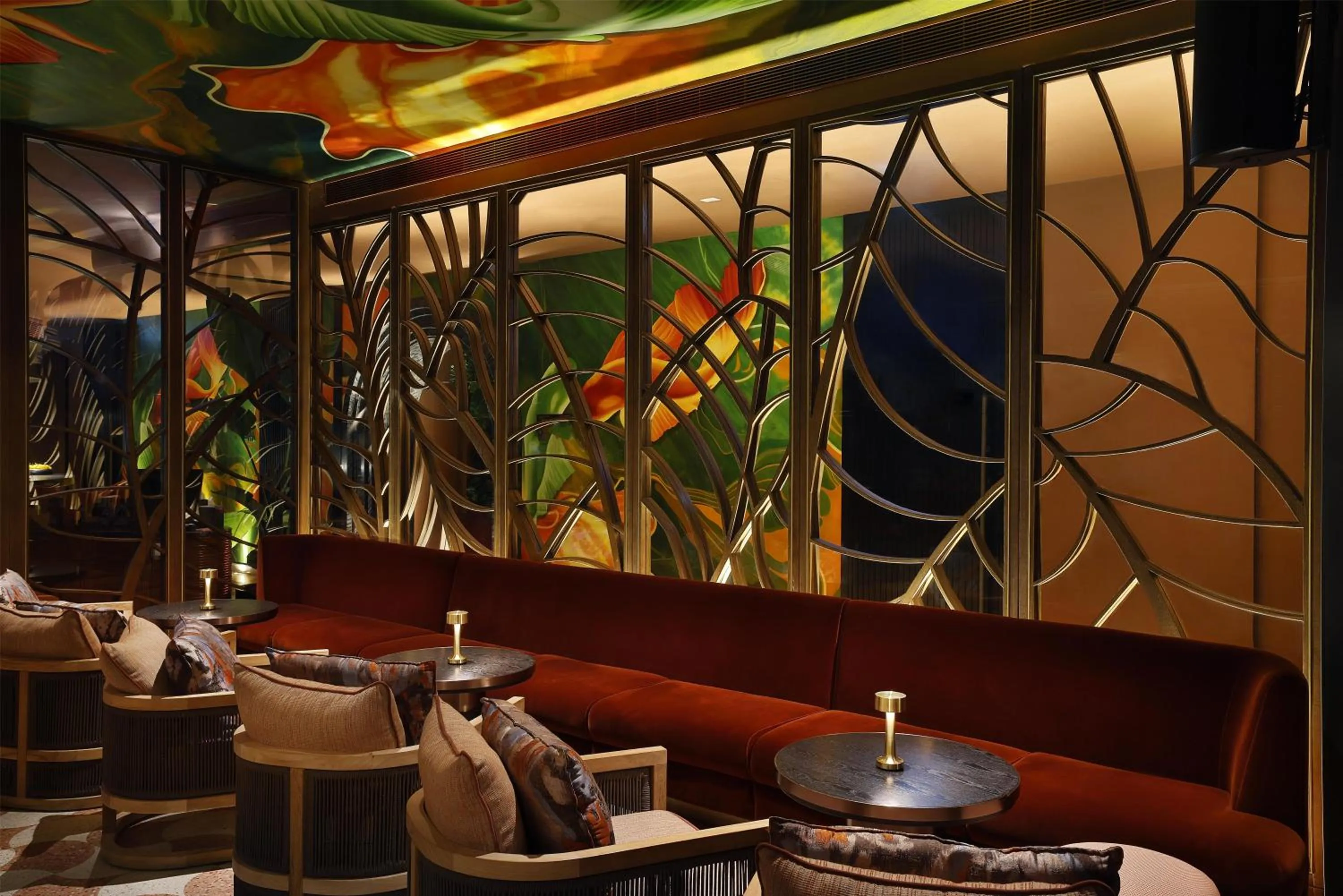 Restaurant/places to eat in Conrad Bahrain Financial Harbour