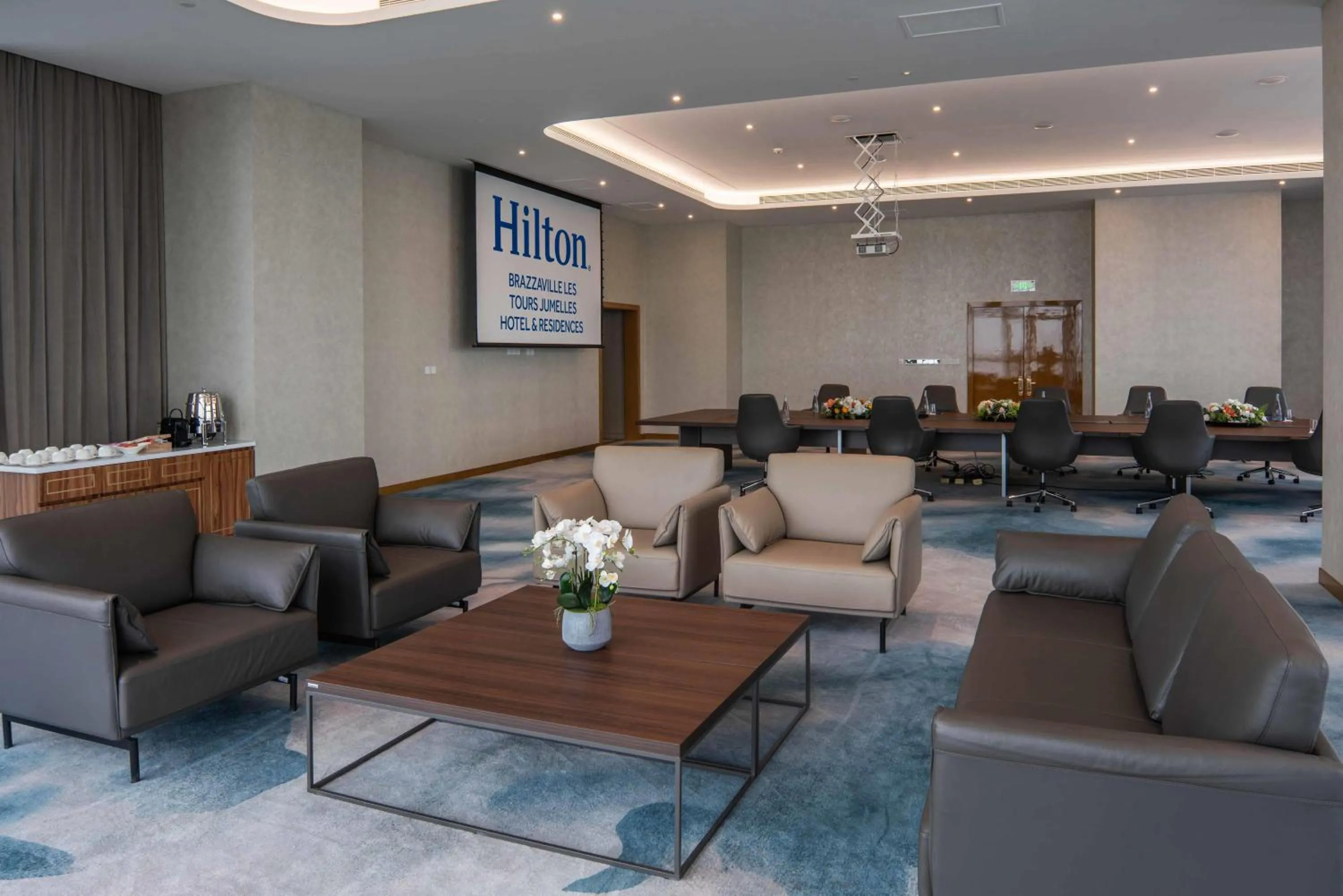 Hilton Brazzaville Les Tours Jumelles Hotel & Residences