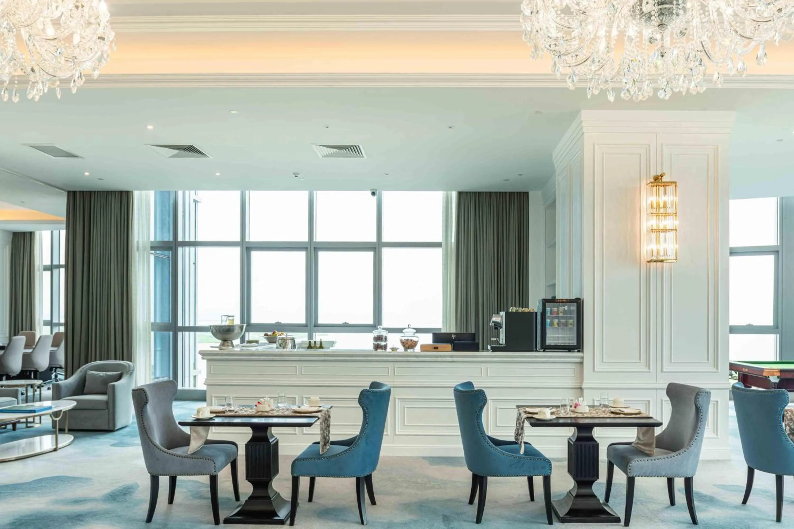 Property building in Hilton Brazzaville Les Tours Jumelles Hotel & Residences