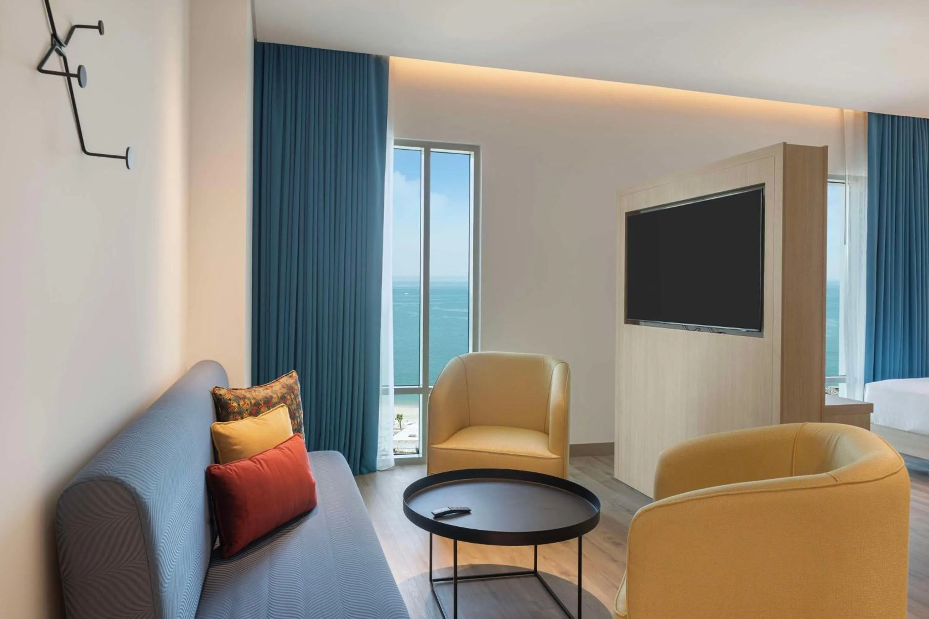 Living room in Hampton By Hilton Kuwait Salmiya