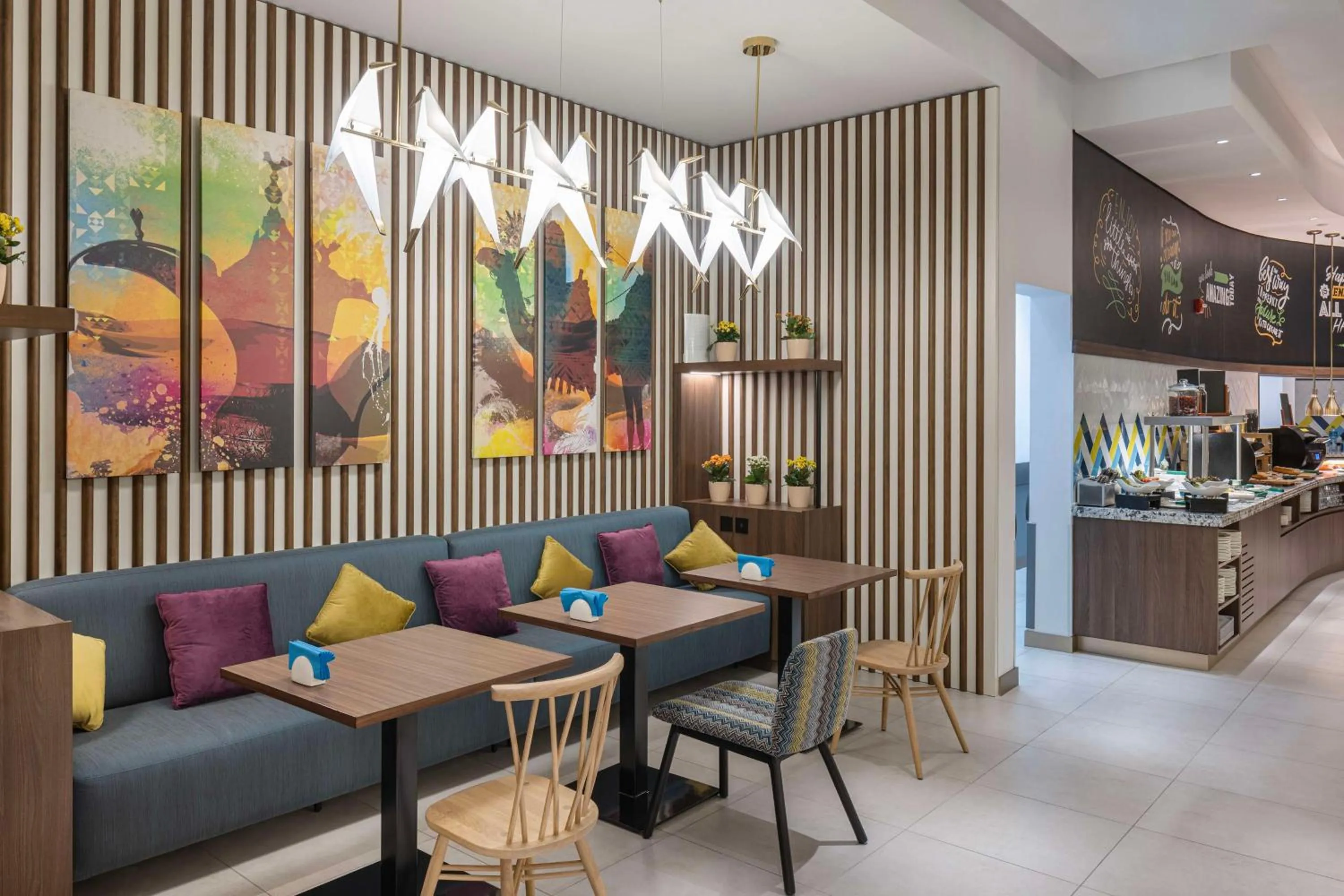 Restaurant/places to eat in Hampton By Hilton Kuwait Salmiya