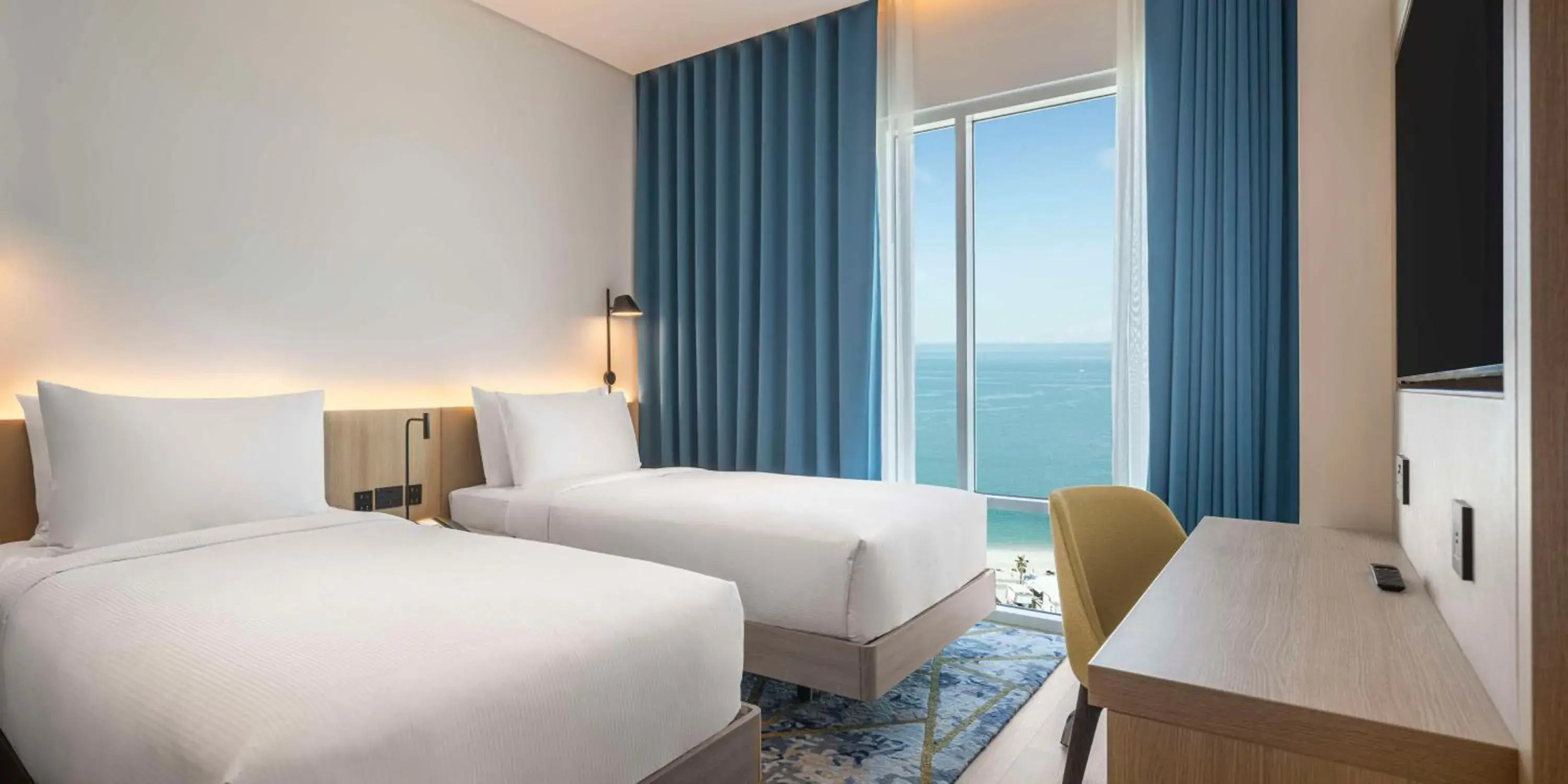 Twin Room - Non-Smoking in Hampton By Hilton Kuwait Salmiya Twin Room - Non-Smoking in Hampton By Hilton Kuwait Salmiya