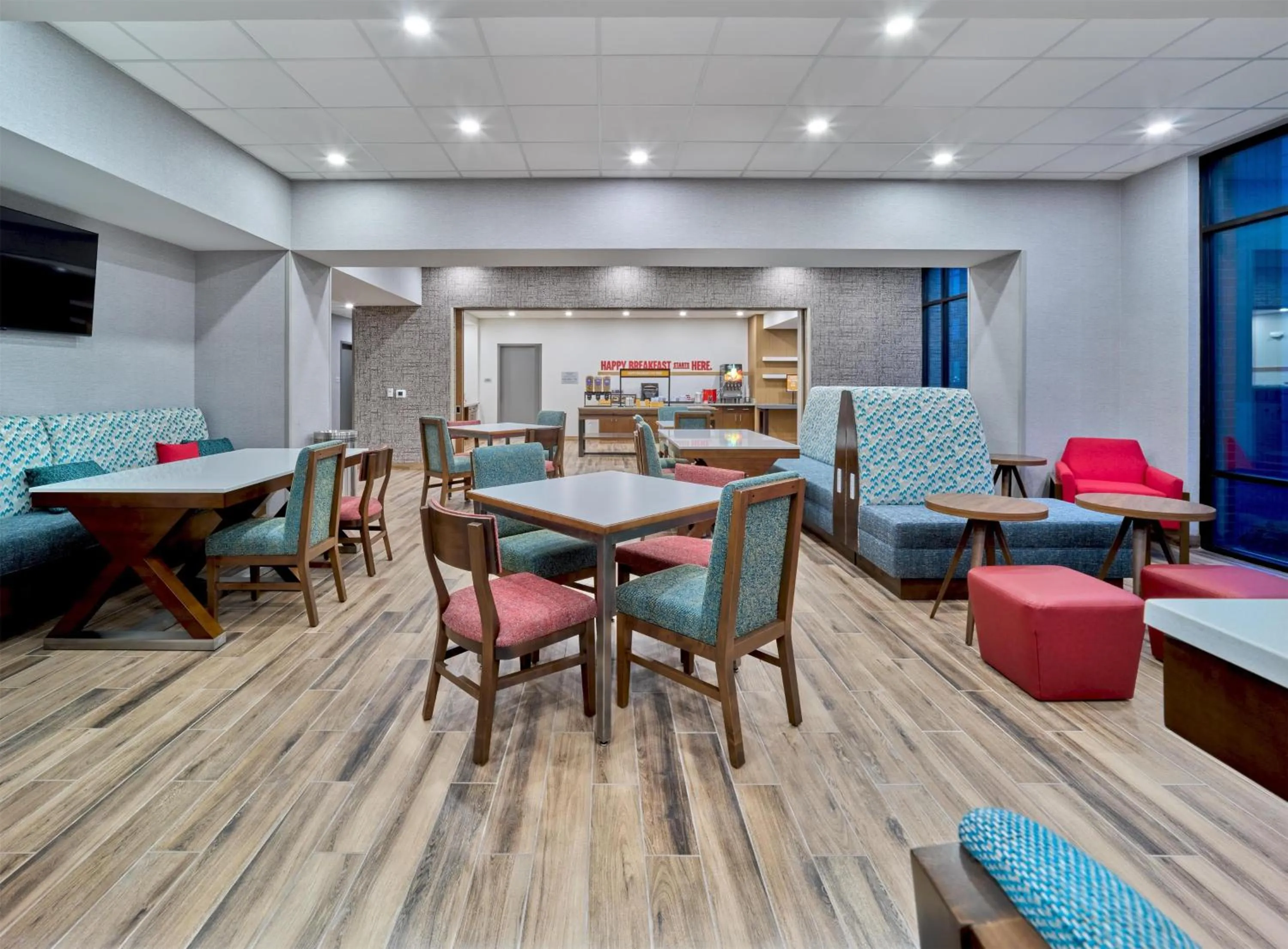 Breakfast in Hampton Inn & Suites Omaha Un Medical Center Area