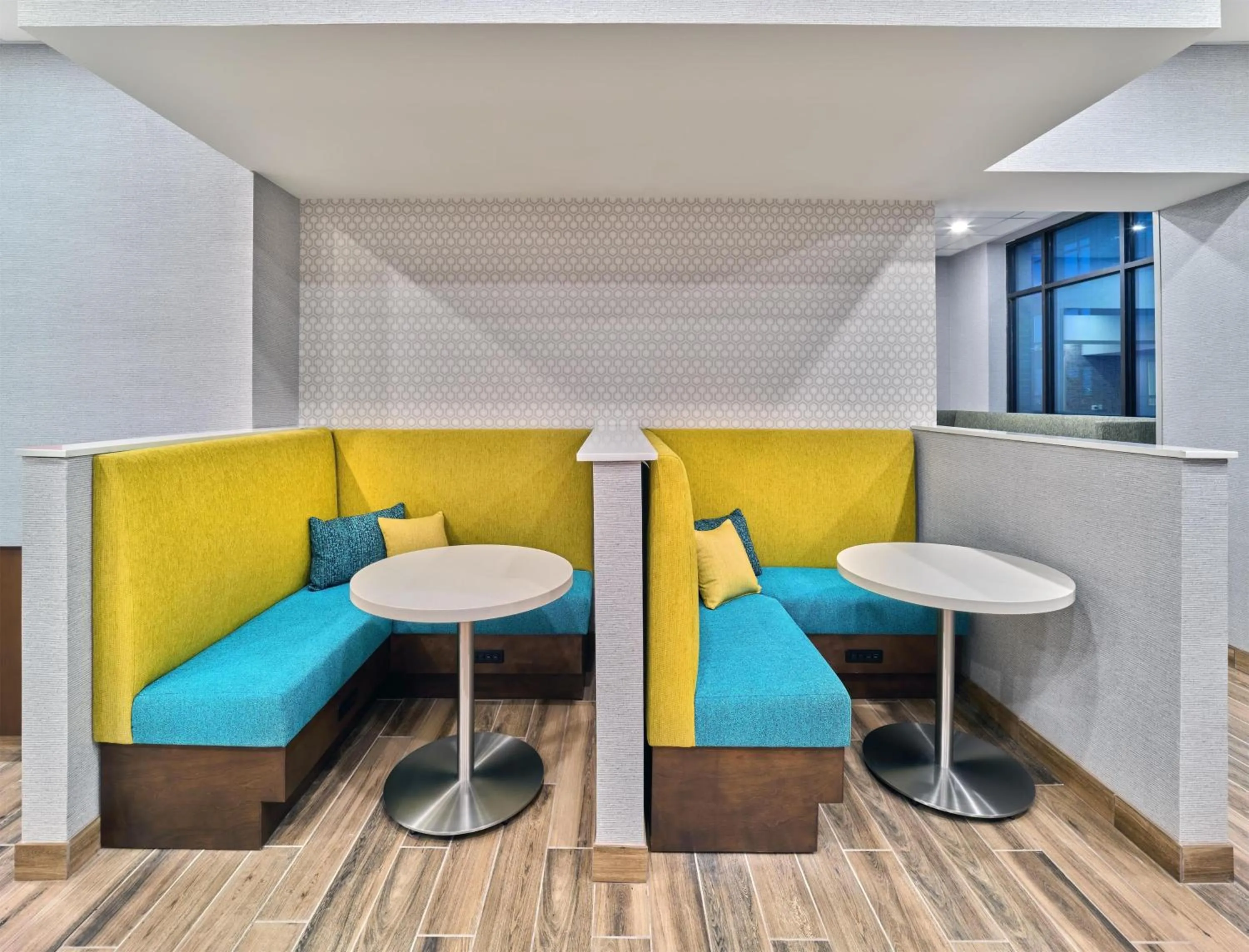 Meeting/conference room in Hampton Inn & Suites Omaha Un Medical Center Area