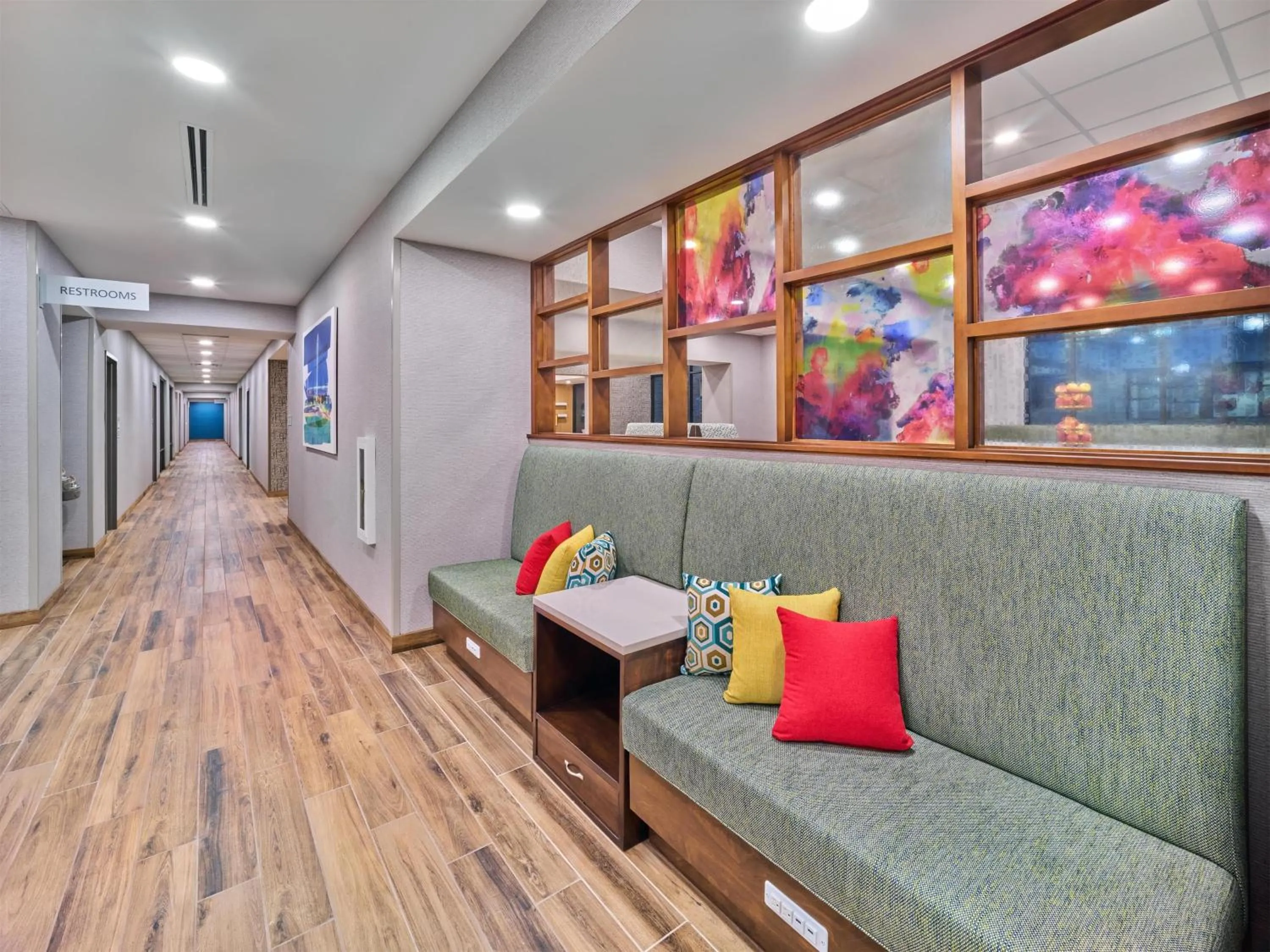 Business facilities in Hampton Inn & Suites Omaha Un Medical Center Area