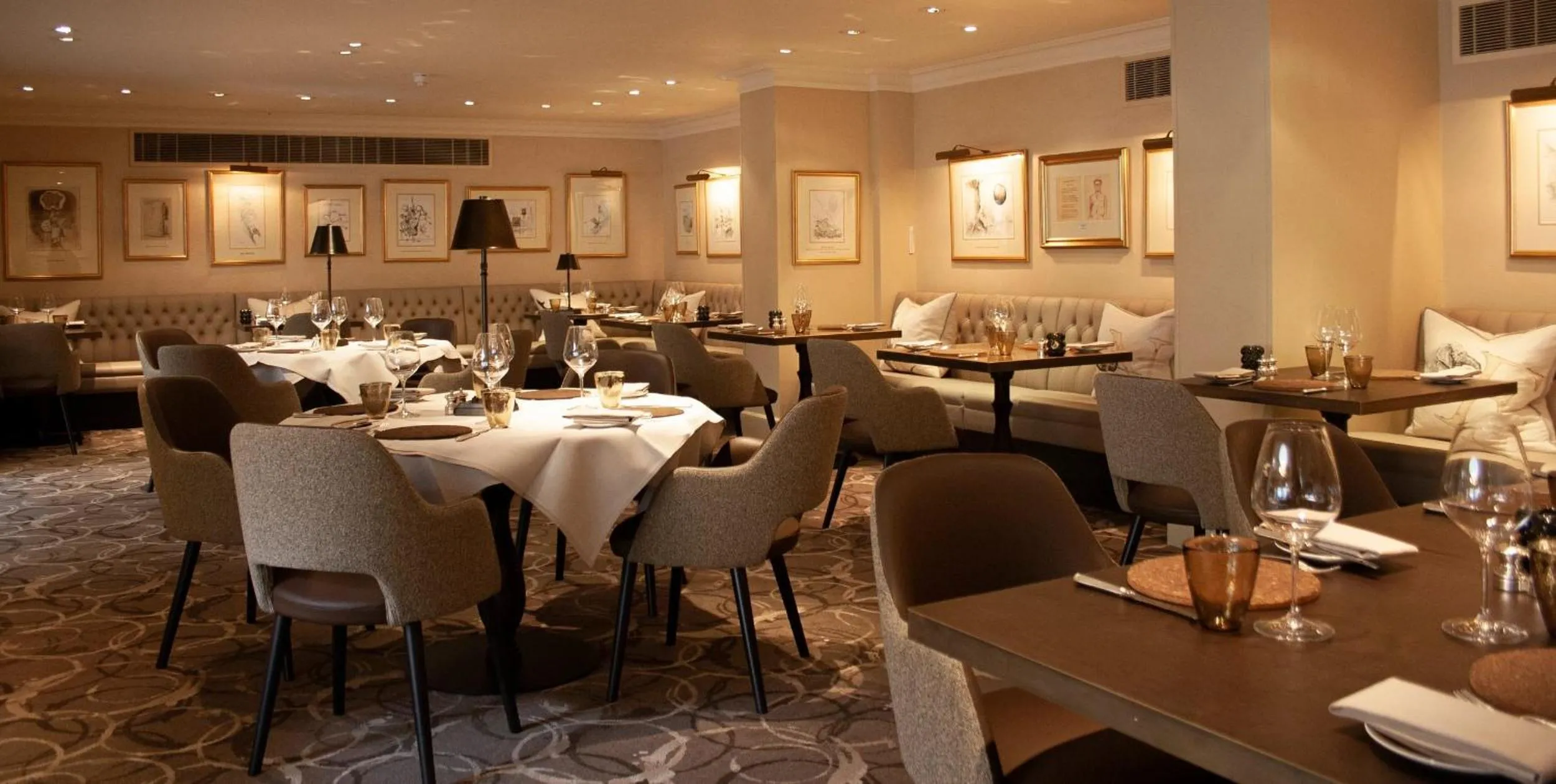 Restaurant/places to eat in The Vineyard Hotel & Spa