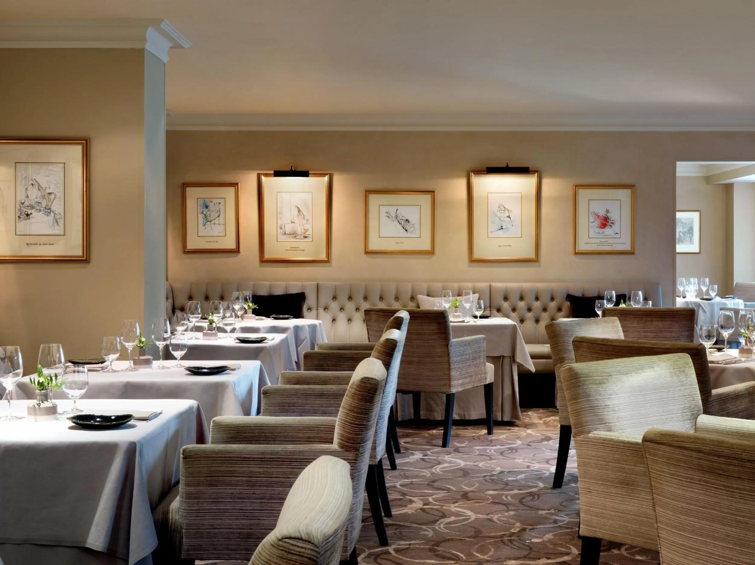 Restaurant/places to eat in The Vineyard Hotel & Spa