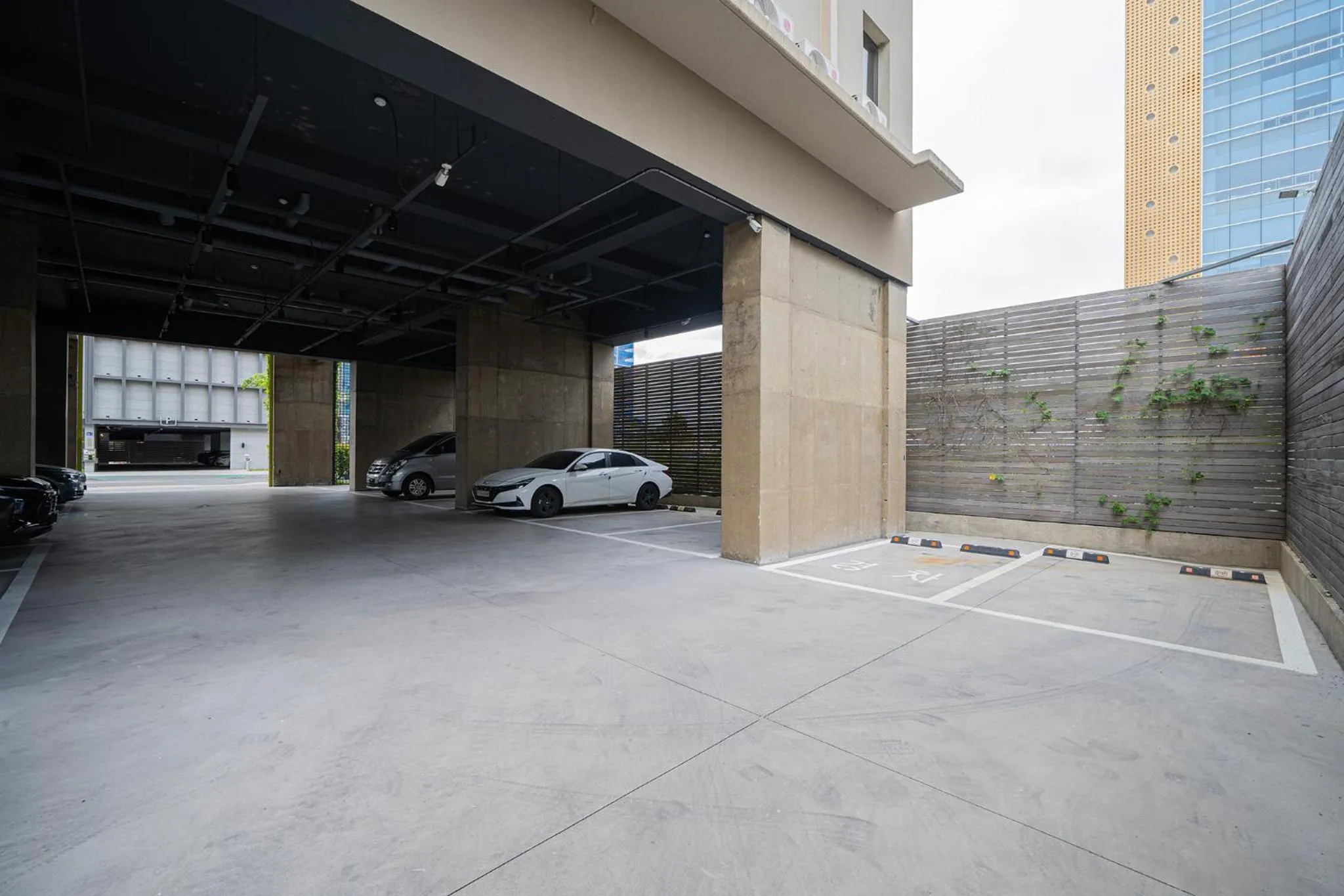 Daegu Eastern Hotel Lions Park