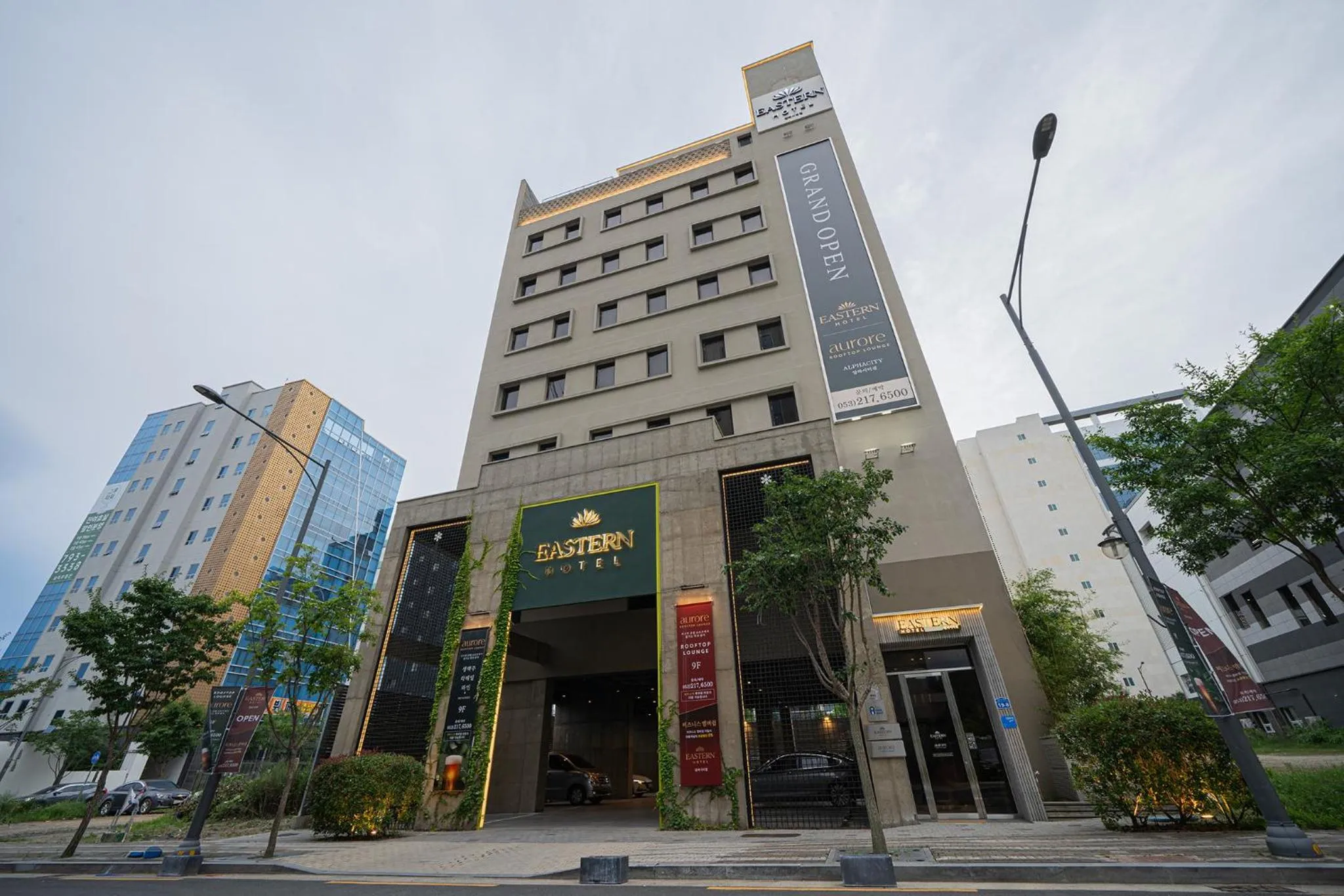 Property building in Daegu Eastern Hotel Lions Park