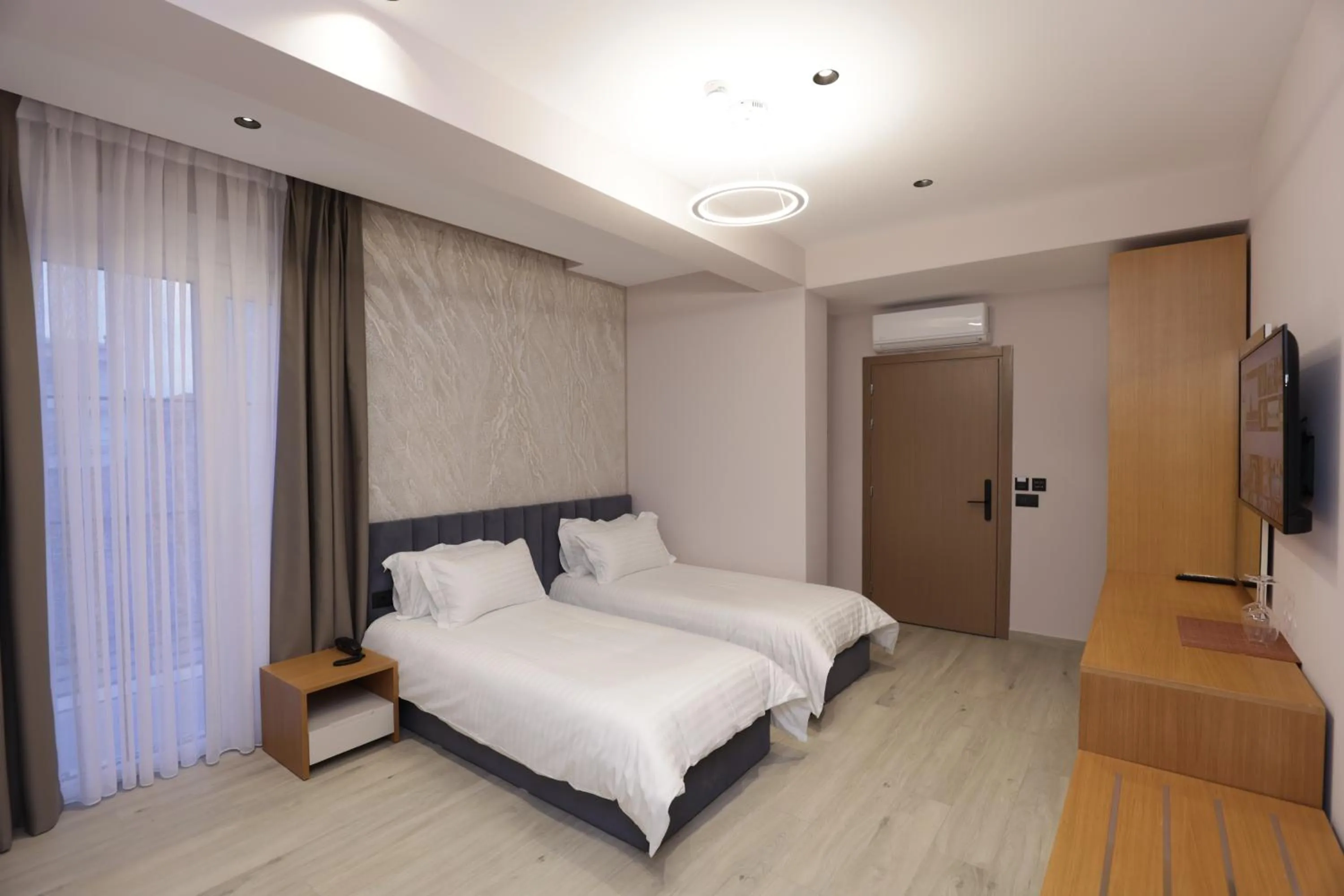 Bed in Residence Inn Hotel