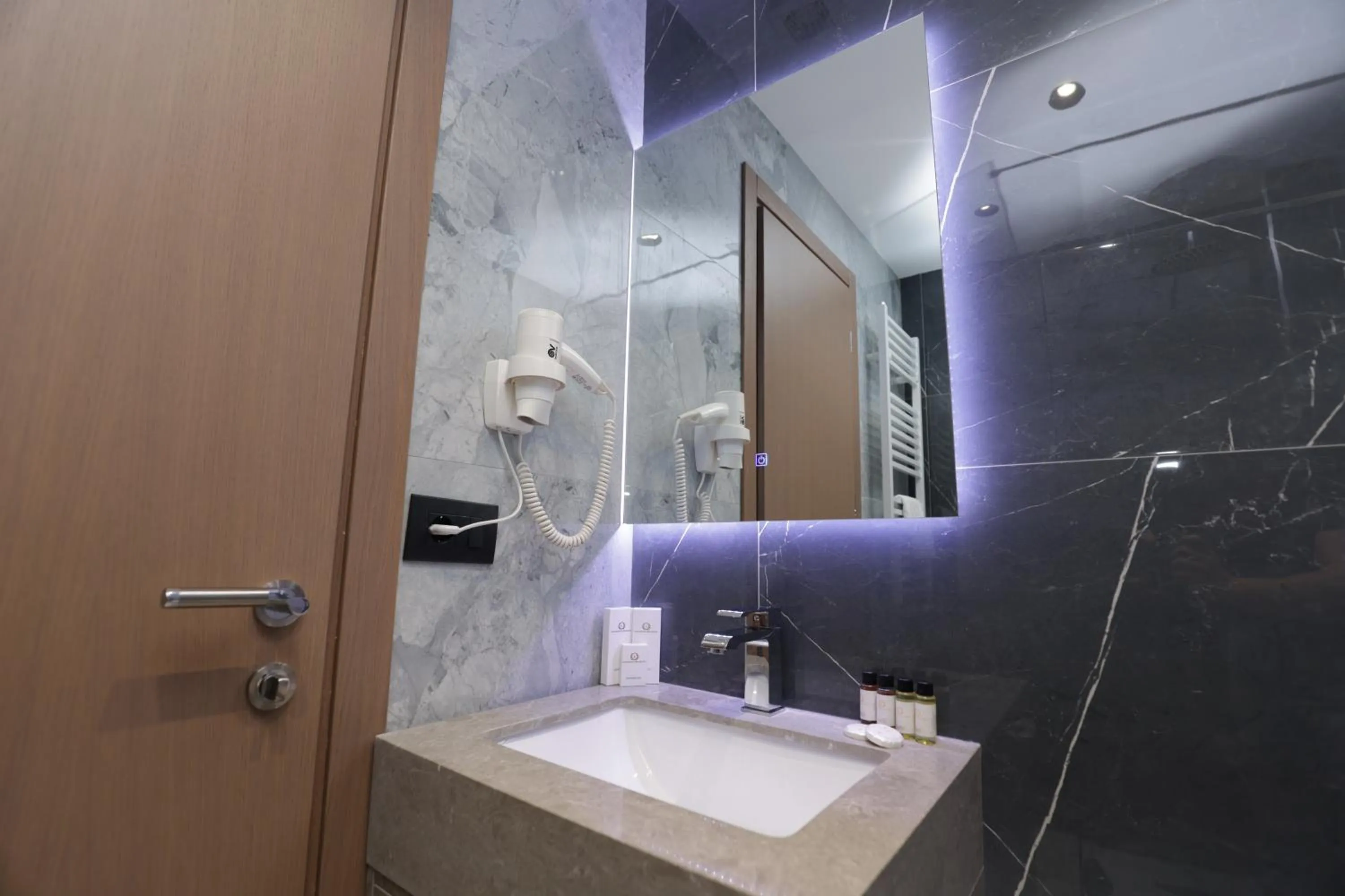 Shower in Residence Inn Hotel