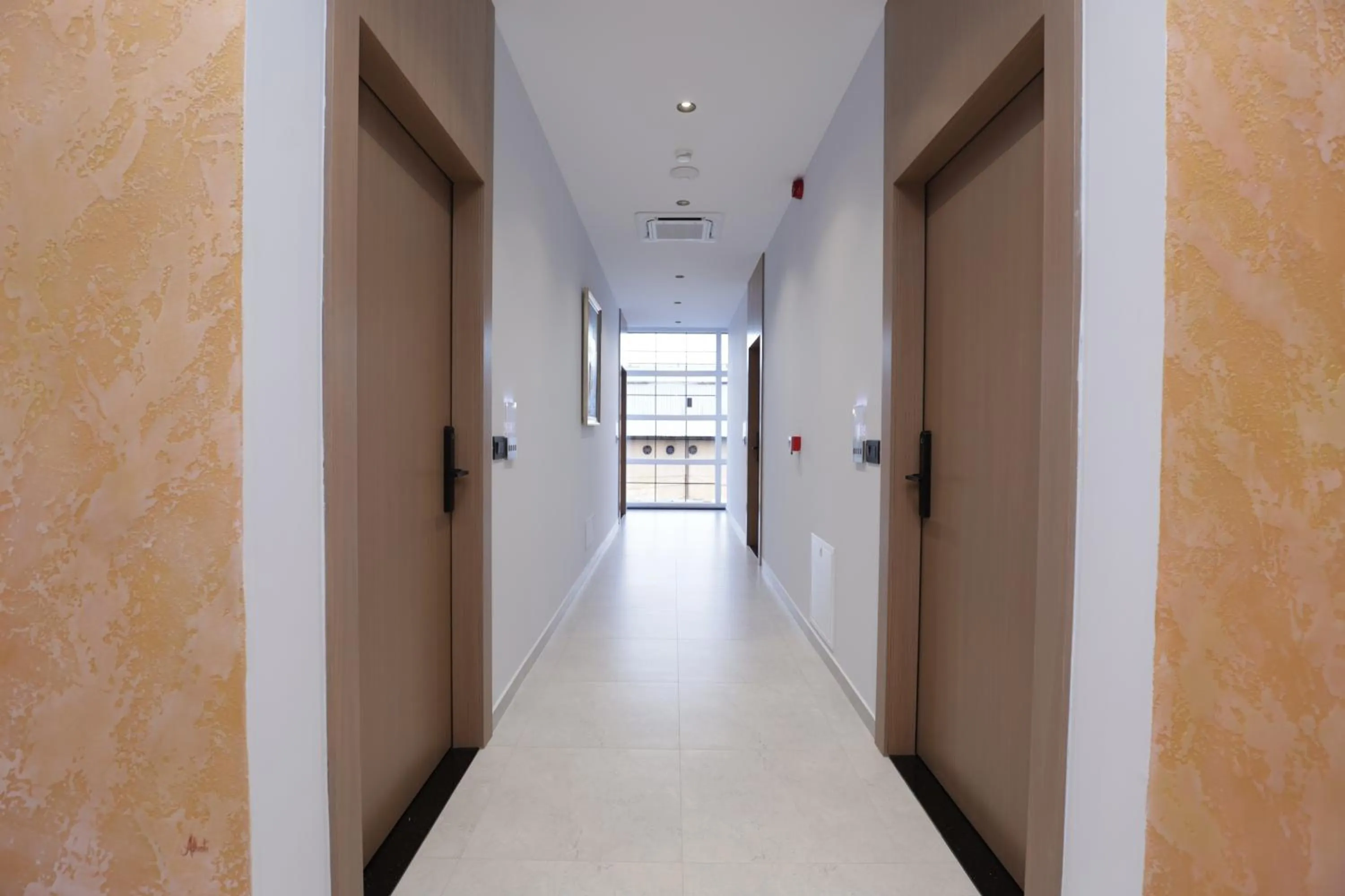 Decorative detail in Residence Inn Hotel