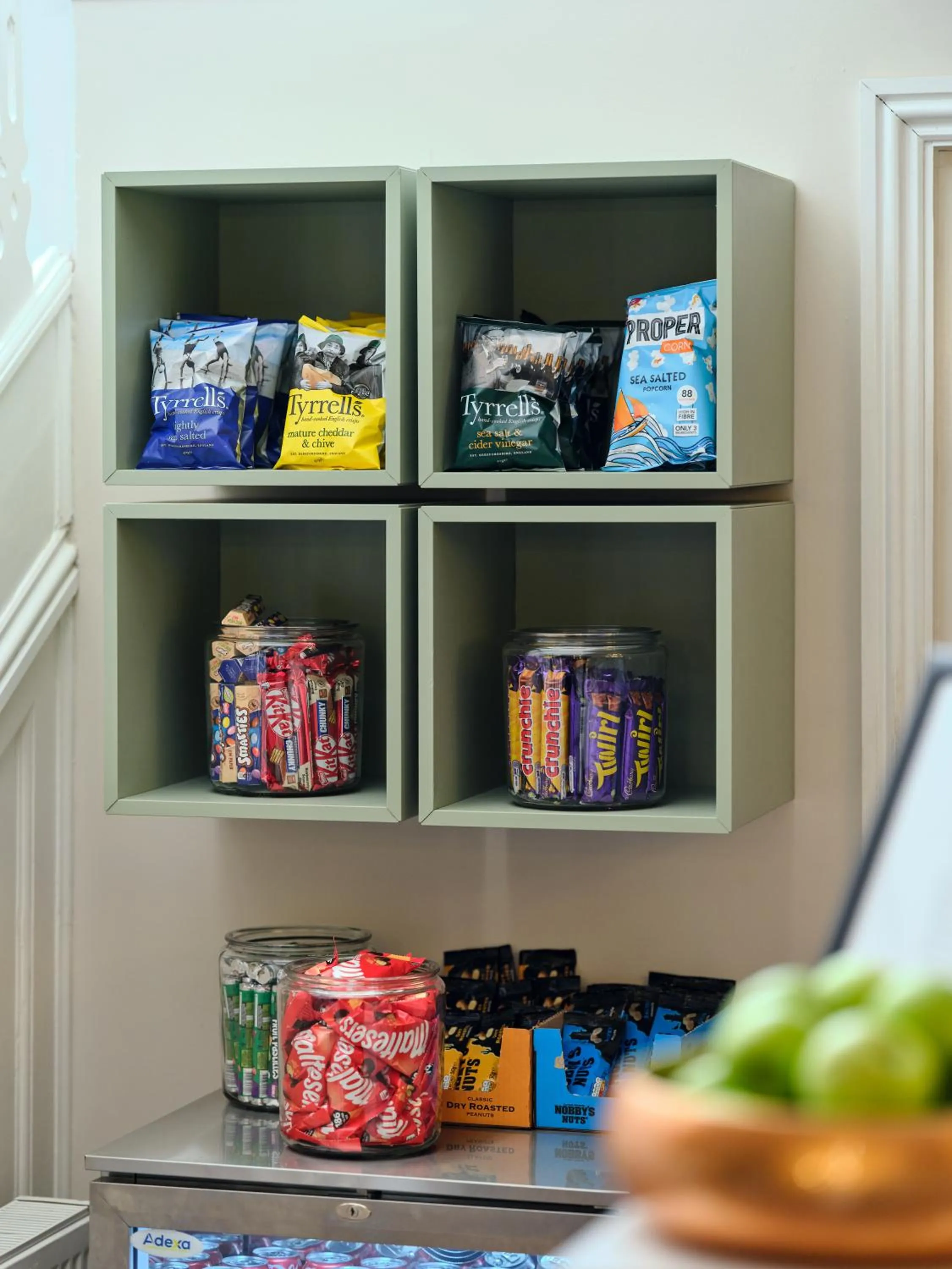 Lounge or bar in Linton Lodge a BW Signature Collection Hotel