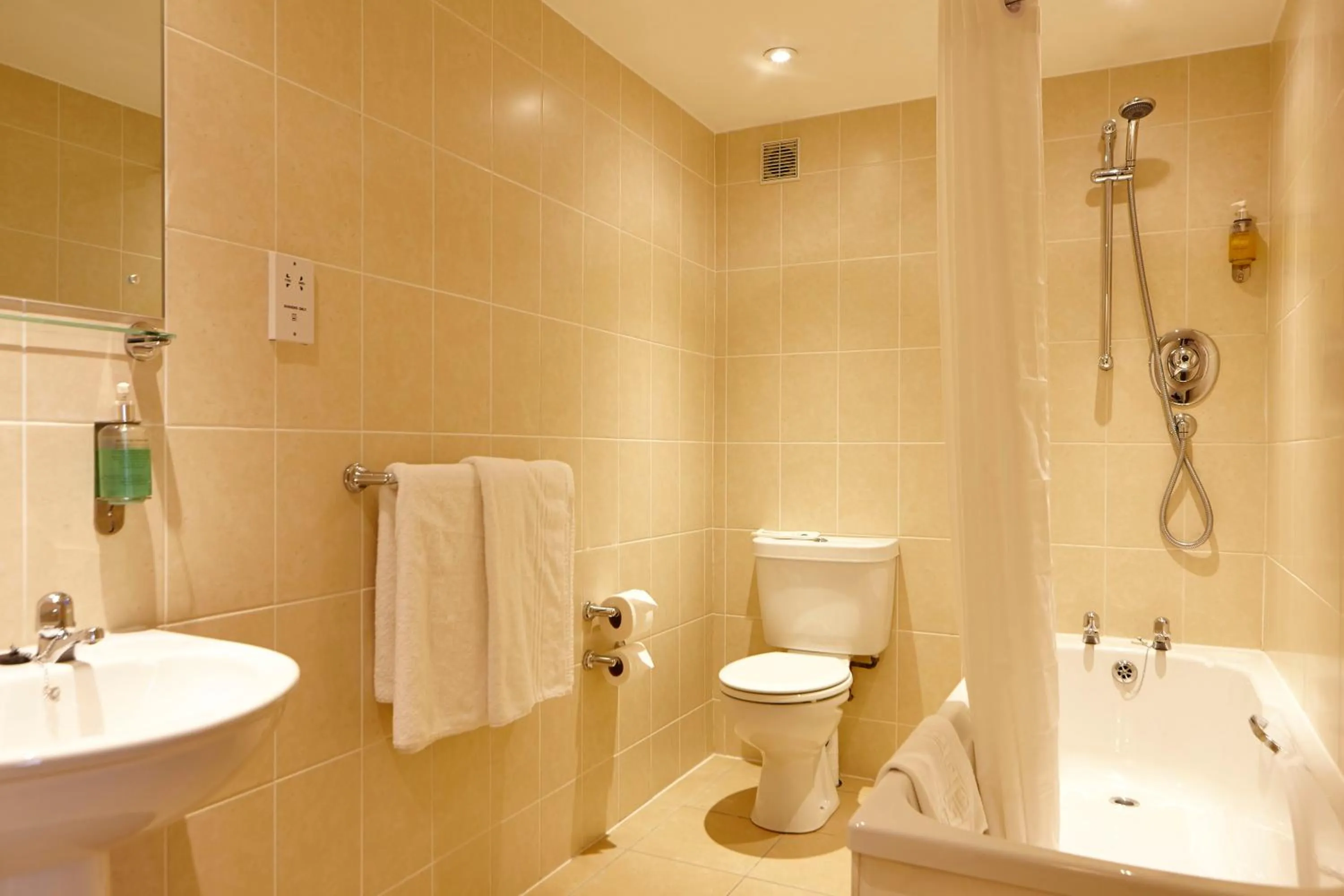 Bathroom in Linton Lodge a BW Signature Collection Hotel