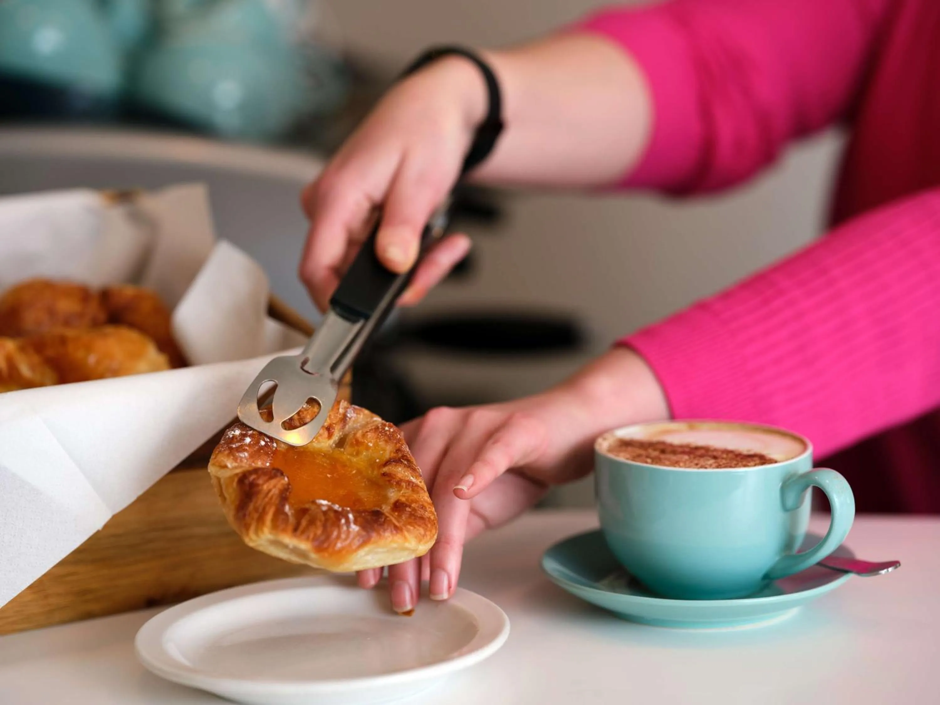 Photo of the whole room in Linton Lodge a BW Signature Collection Hotel