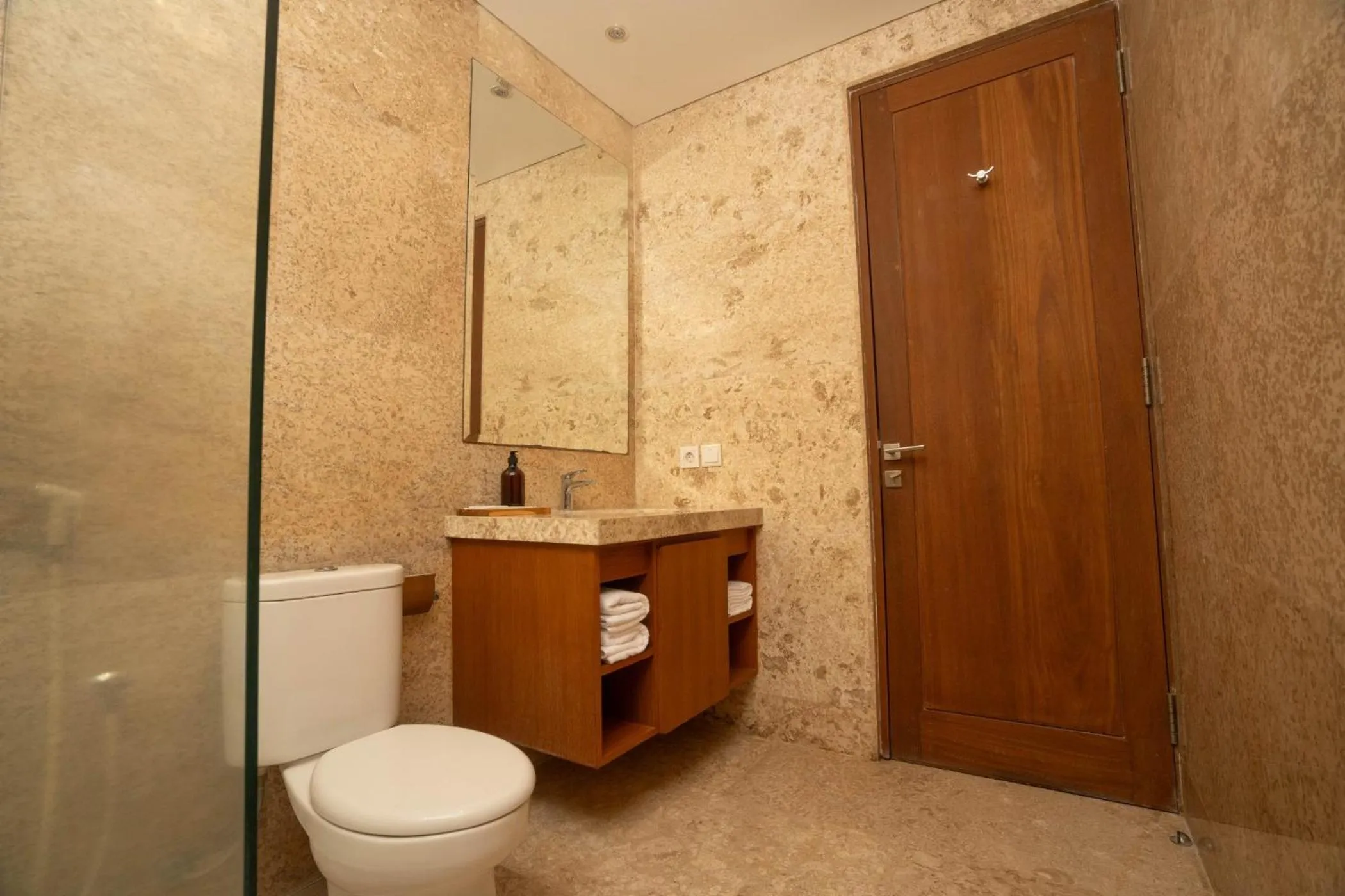 Toilet in Rarama Living Studio