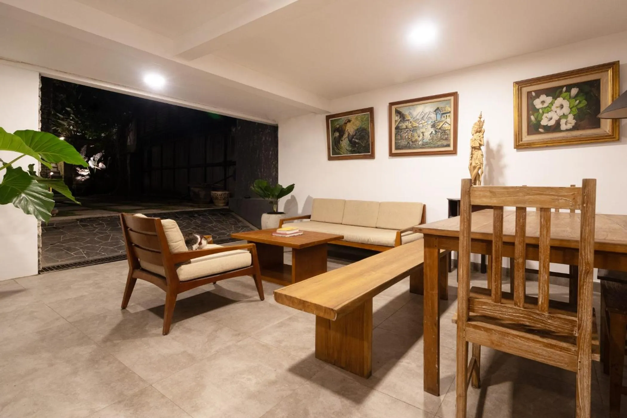 Lobby or reception in Rarama Living Studio