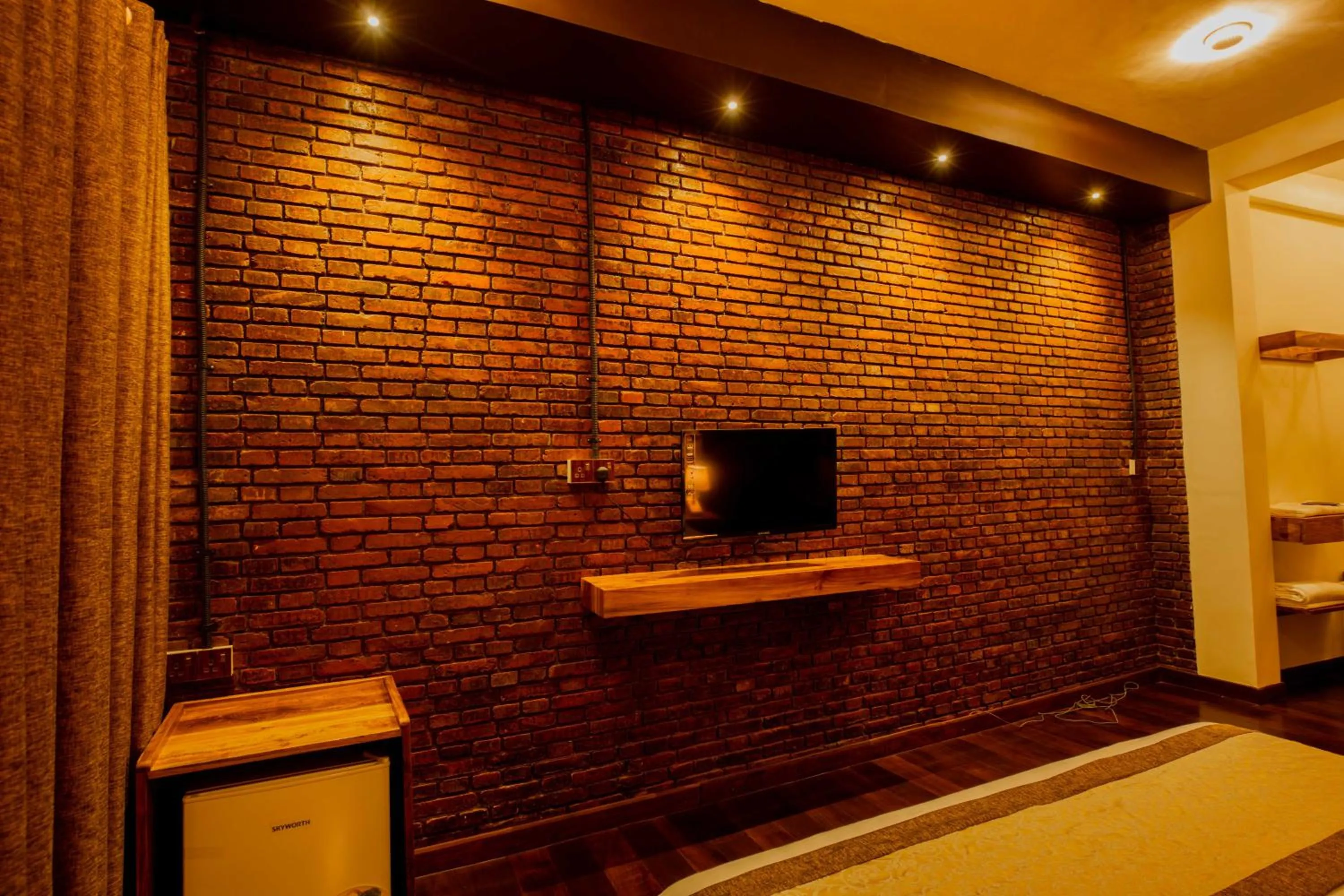 Communal lounge/ TV room in Manthra Leisure