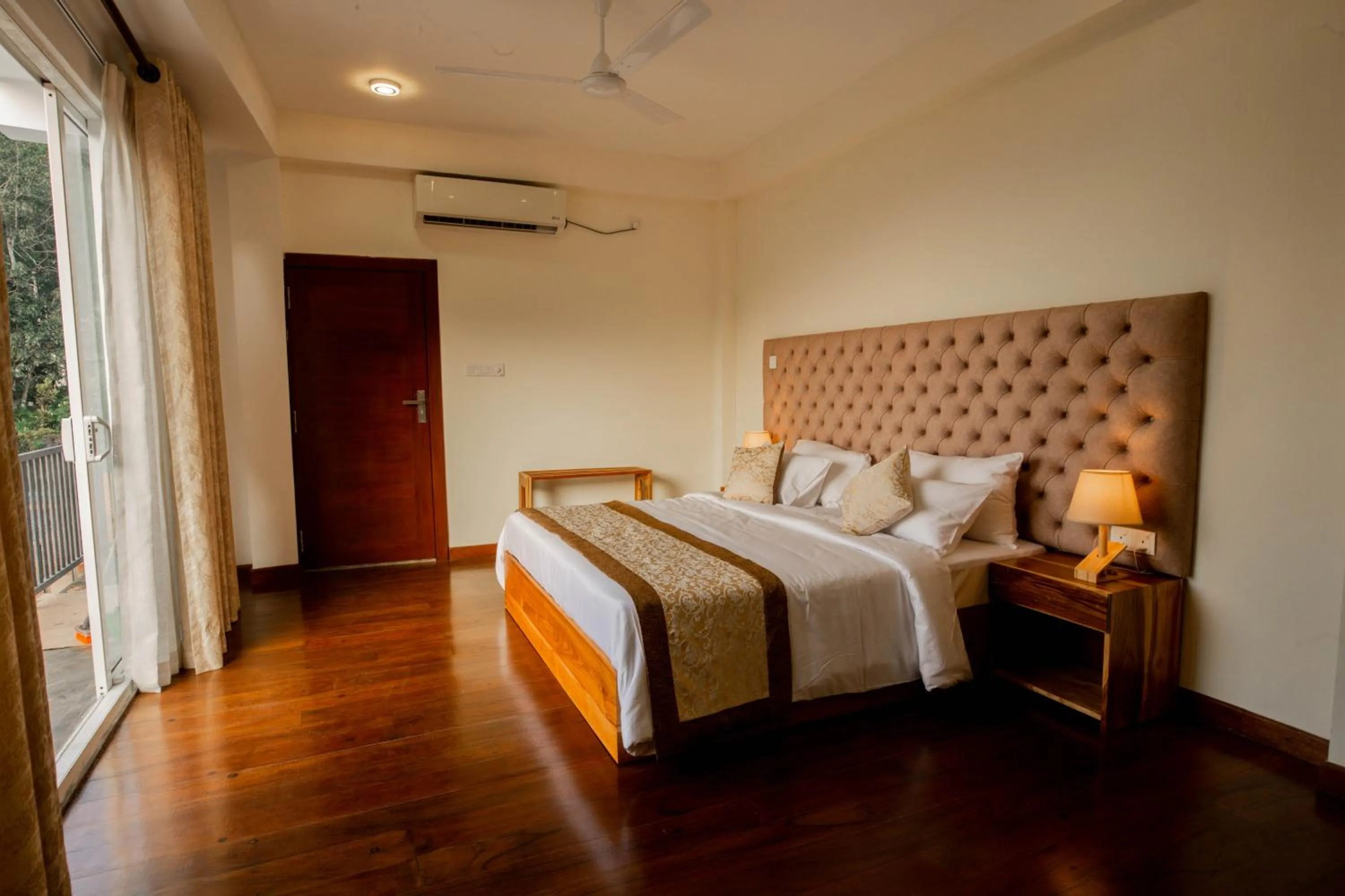 Bedroom, Bed in Manthra Leisure